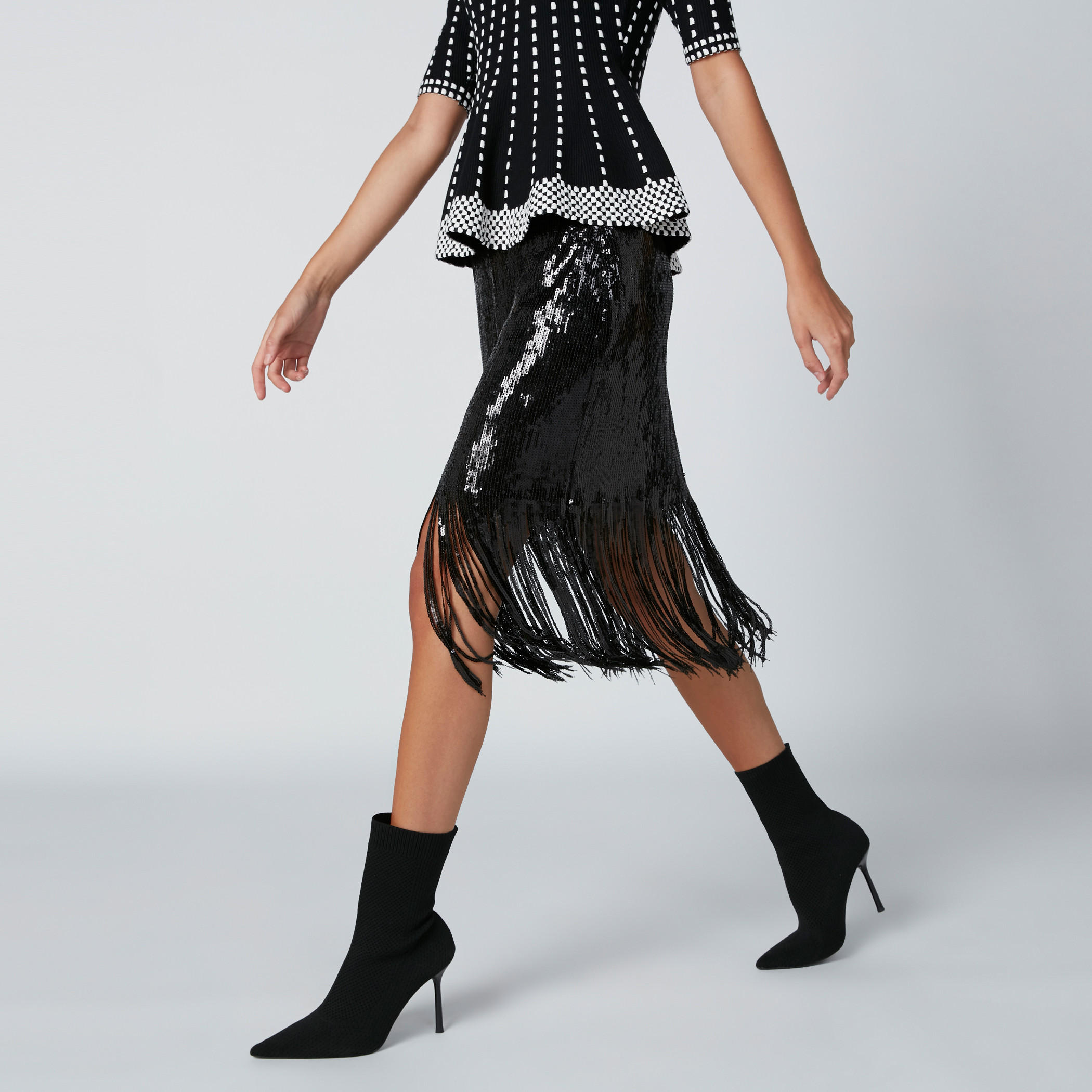 تنورة ضيّقة بشرّابات وتفاصيل ترتر من إيل-women-clothing-bottoms-skirts-image-1