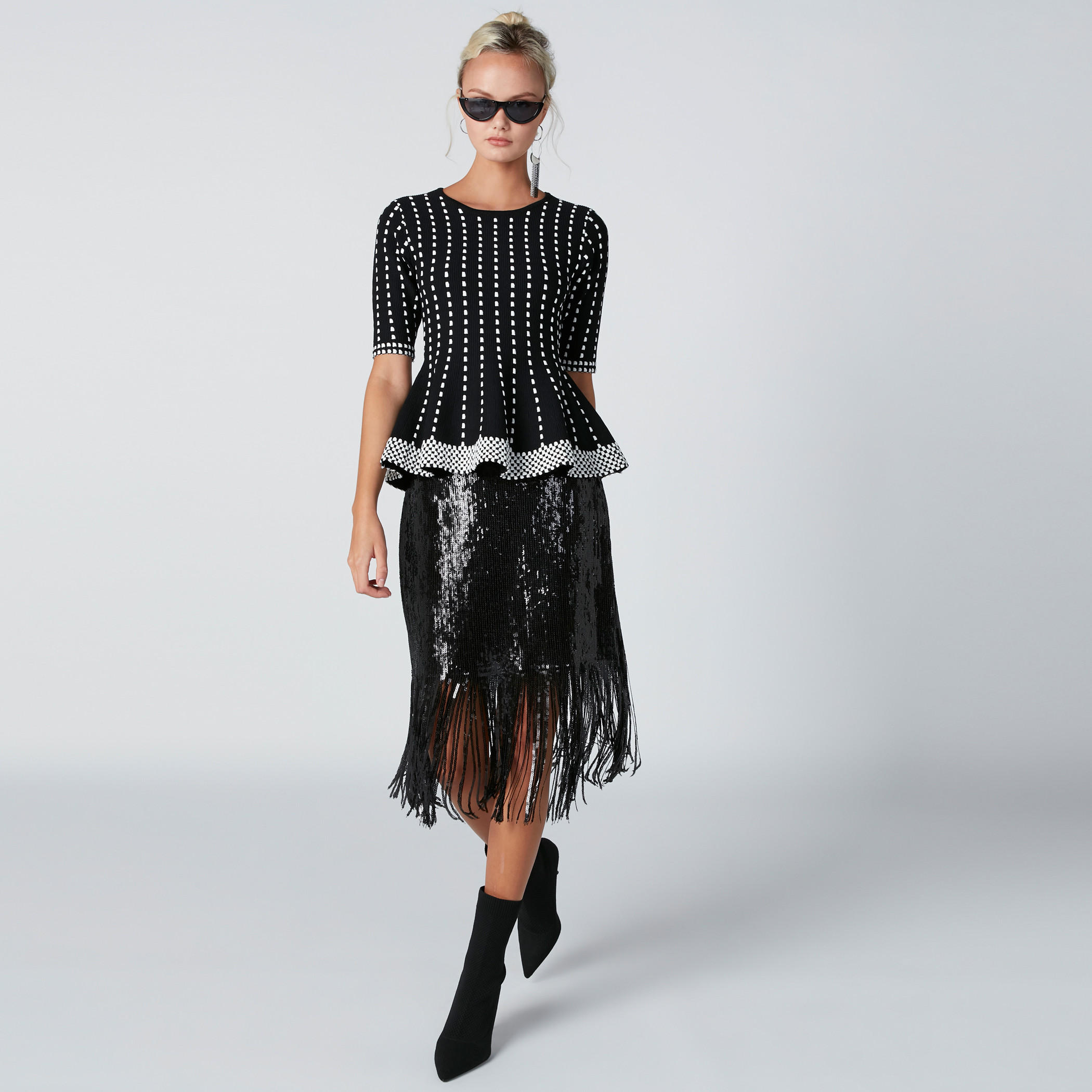 تنورة ضيّقة بشرّابات وتفاصيل ترتر من إيل-women-clothing-bottoms-skirts-image-4