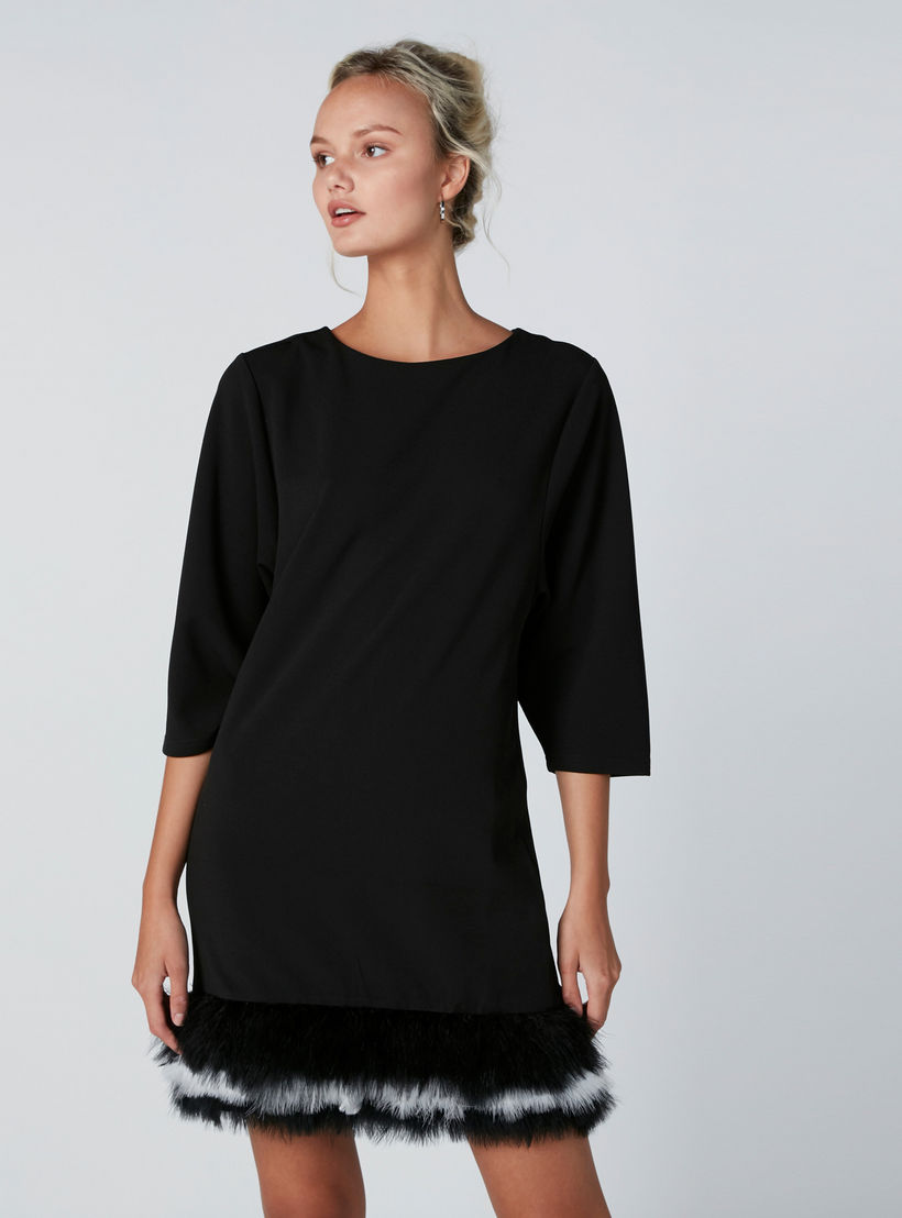 فستان قصير بتفاصيل قطيفة وأكمام 3/4 من إيل-women-clothing-dresses-image-3