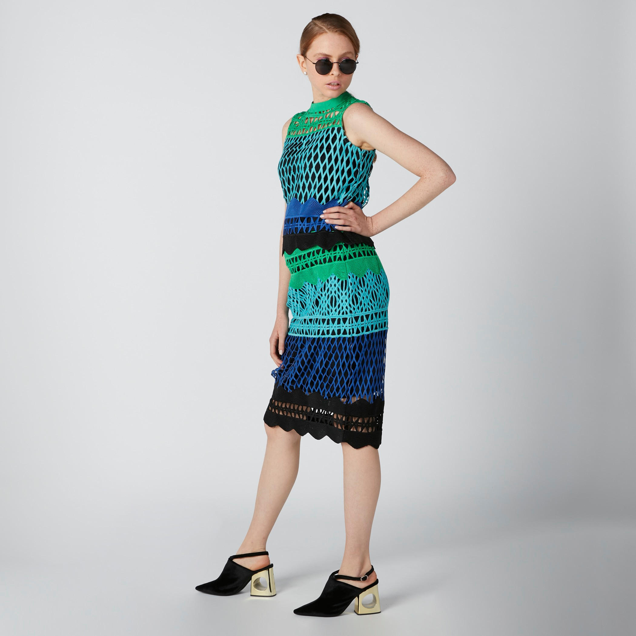 تنورة بقصّة ضيّقة وتفاصيل دانتيل وفتحة خلفية من إيل-women-clothing-bottoms-skirts-image-1