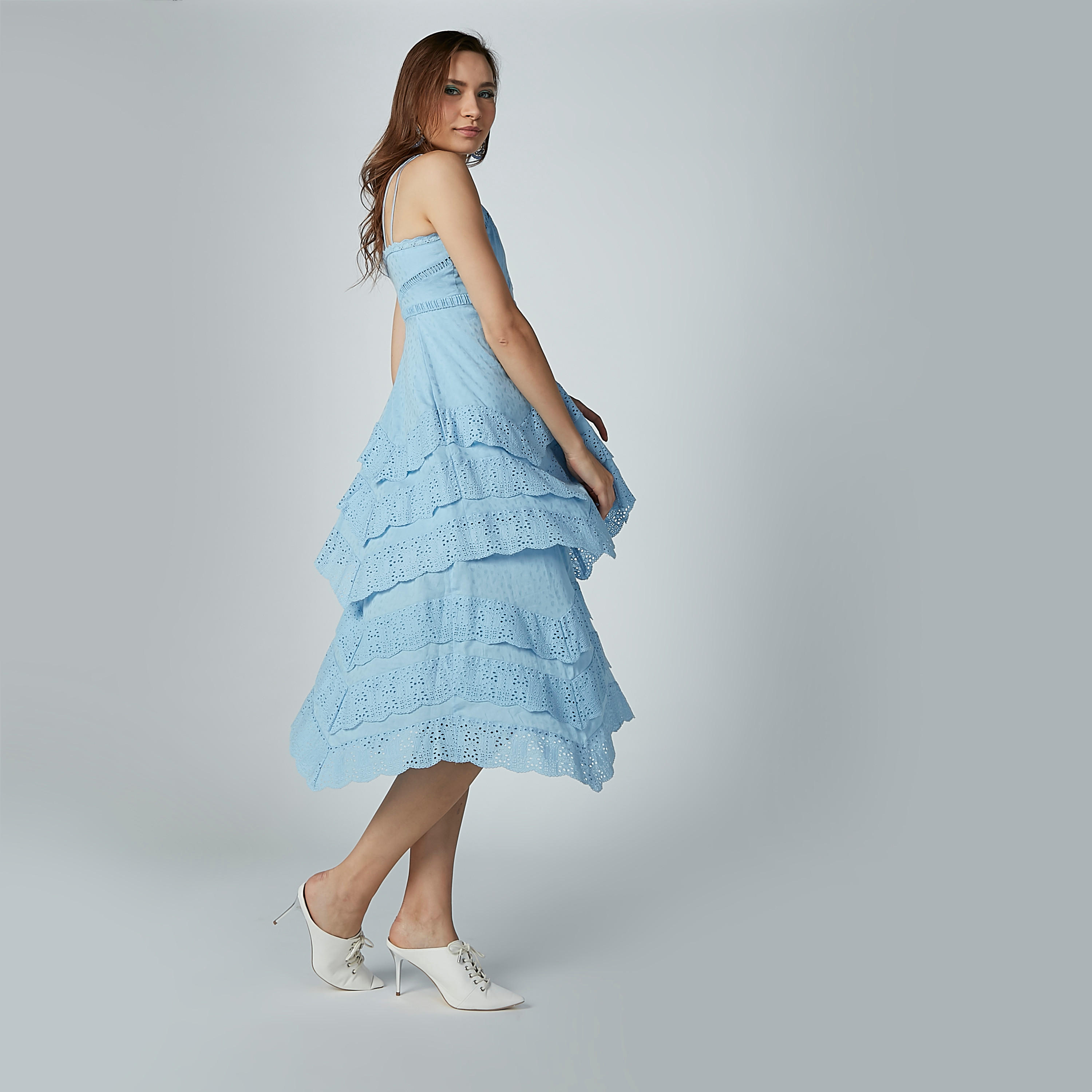فستان متوسط الطول بحمّالات وتفاصيل شيفلي من إيل-women-clothing-dresses-image-5
