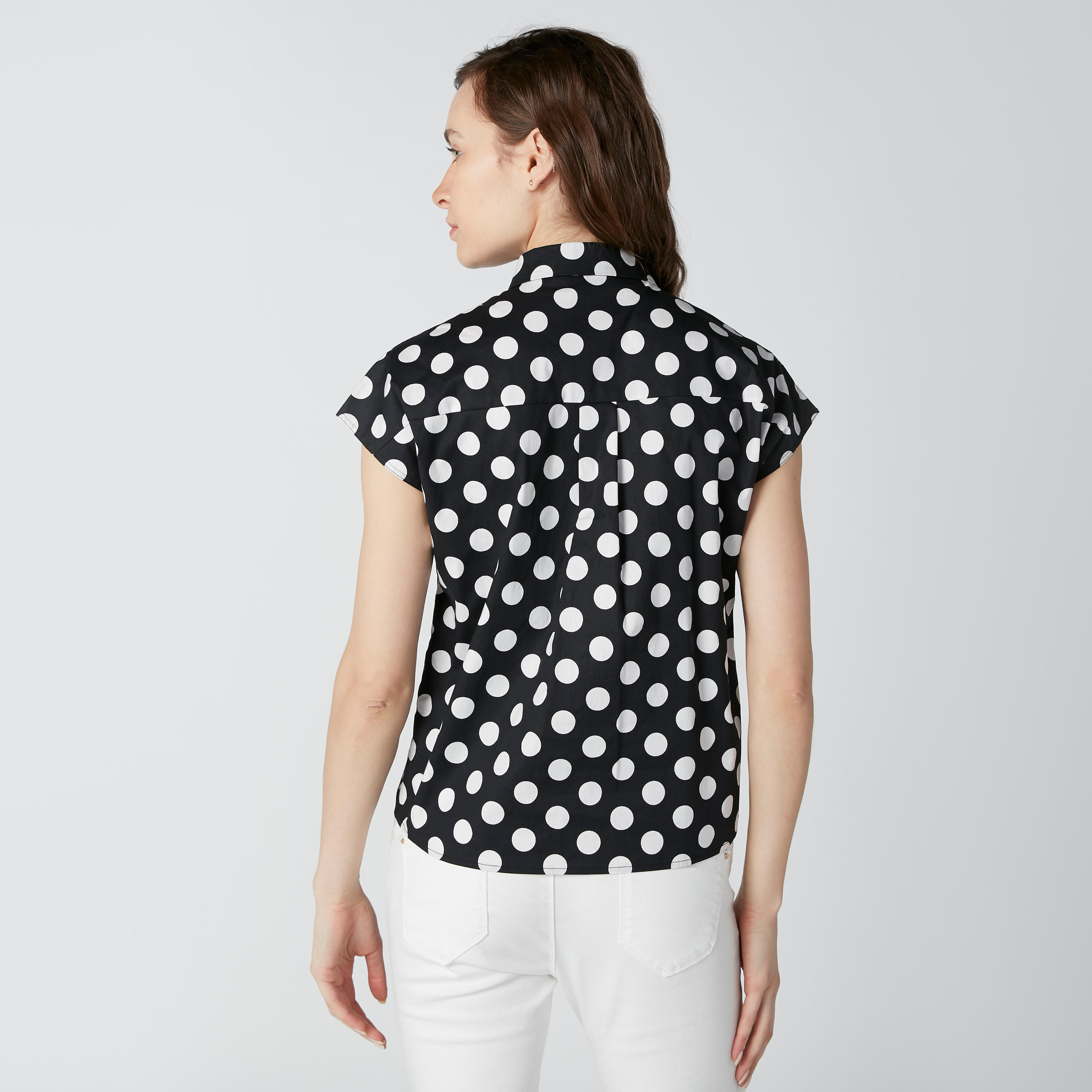 قميص سليم فيت بأكمام متصلة وطبعات منقّطة-women-clothing-shirtsandblouses-shirts-image-2