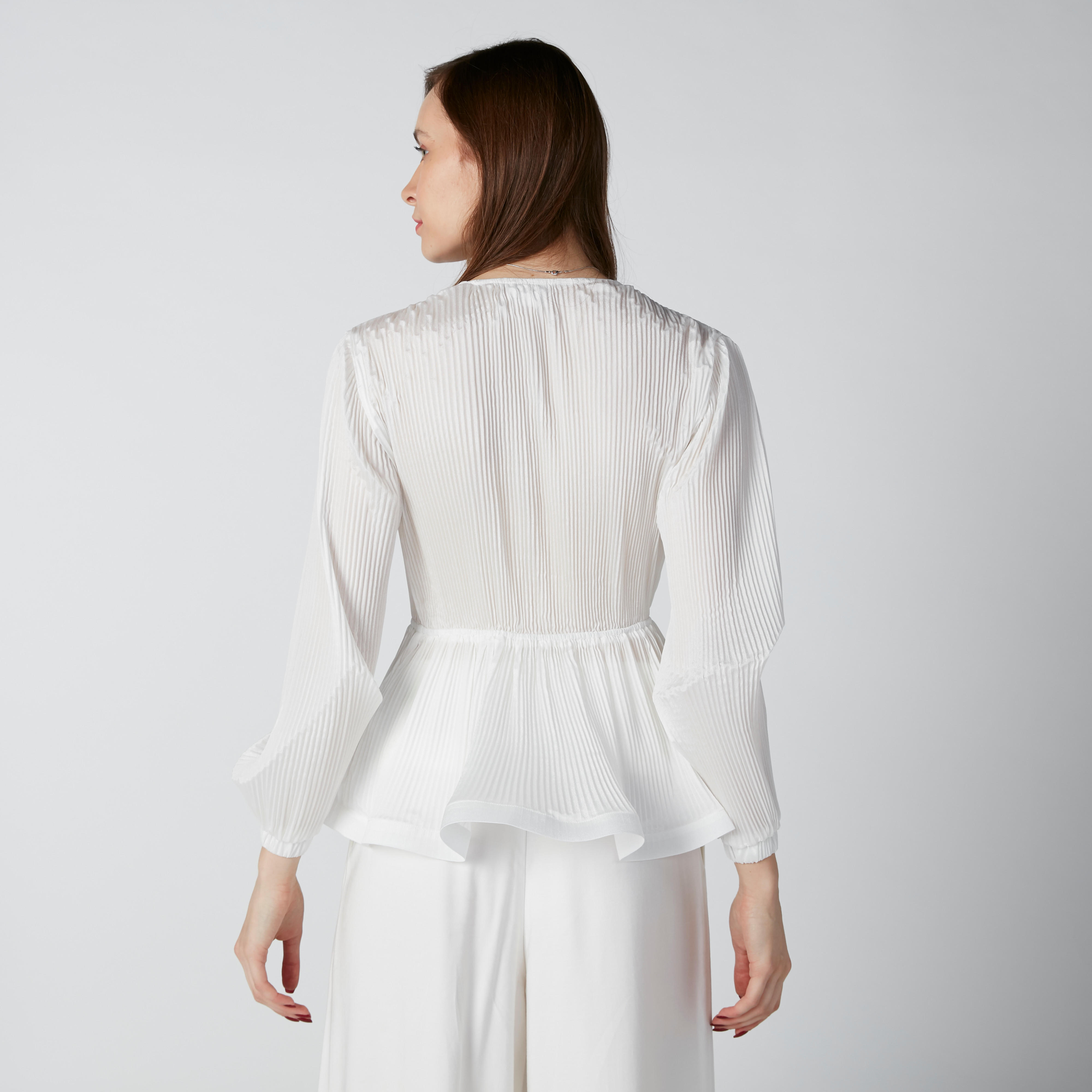 بلوزة بأكمام طويلة وكشكش على الخصر وفيونكة من إيل-women-clothing-shirtsandblouses-blouses-image-3