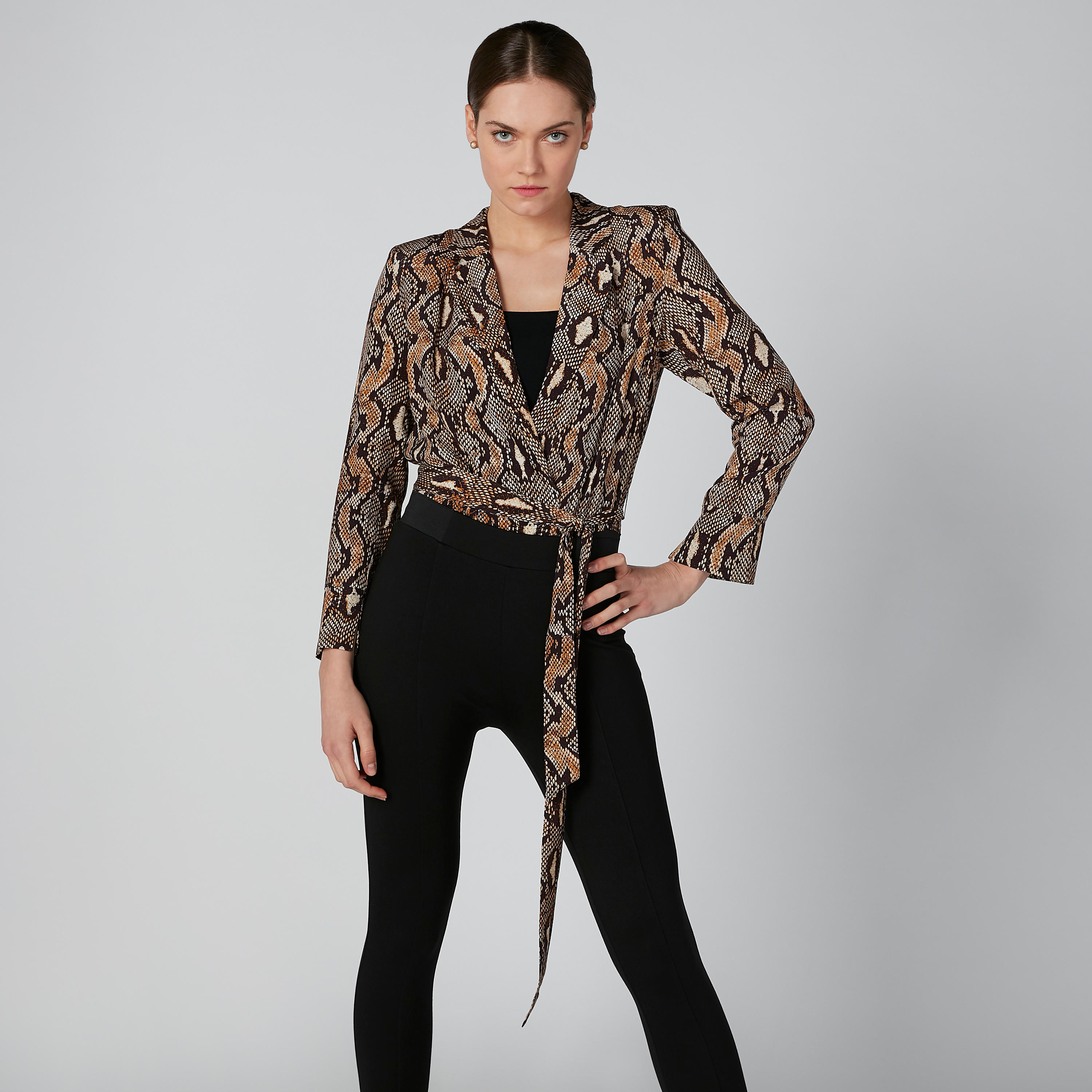 بلوزة برباط وطبعات حيوانات من إيل-women-clothing-shirtsandblouses-blouses-image-1