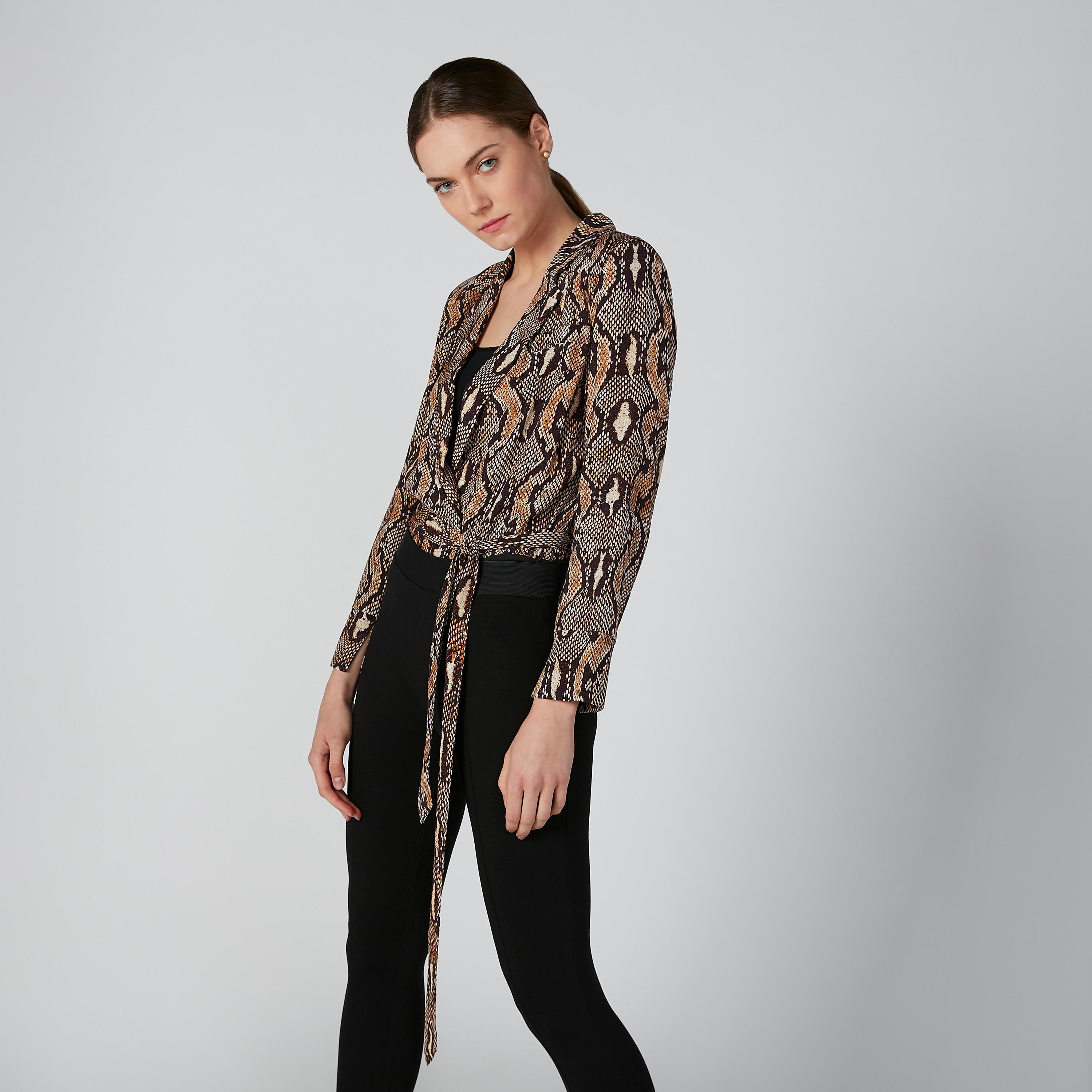 بلوزة برباط وطبعات حيوانات من إيل-women-clothing-shirtsandblouses-blouses-image-4