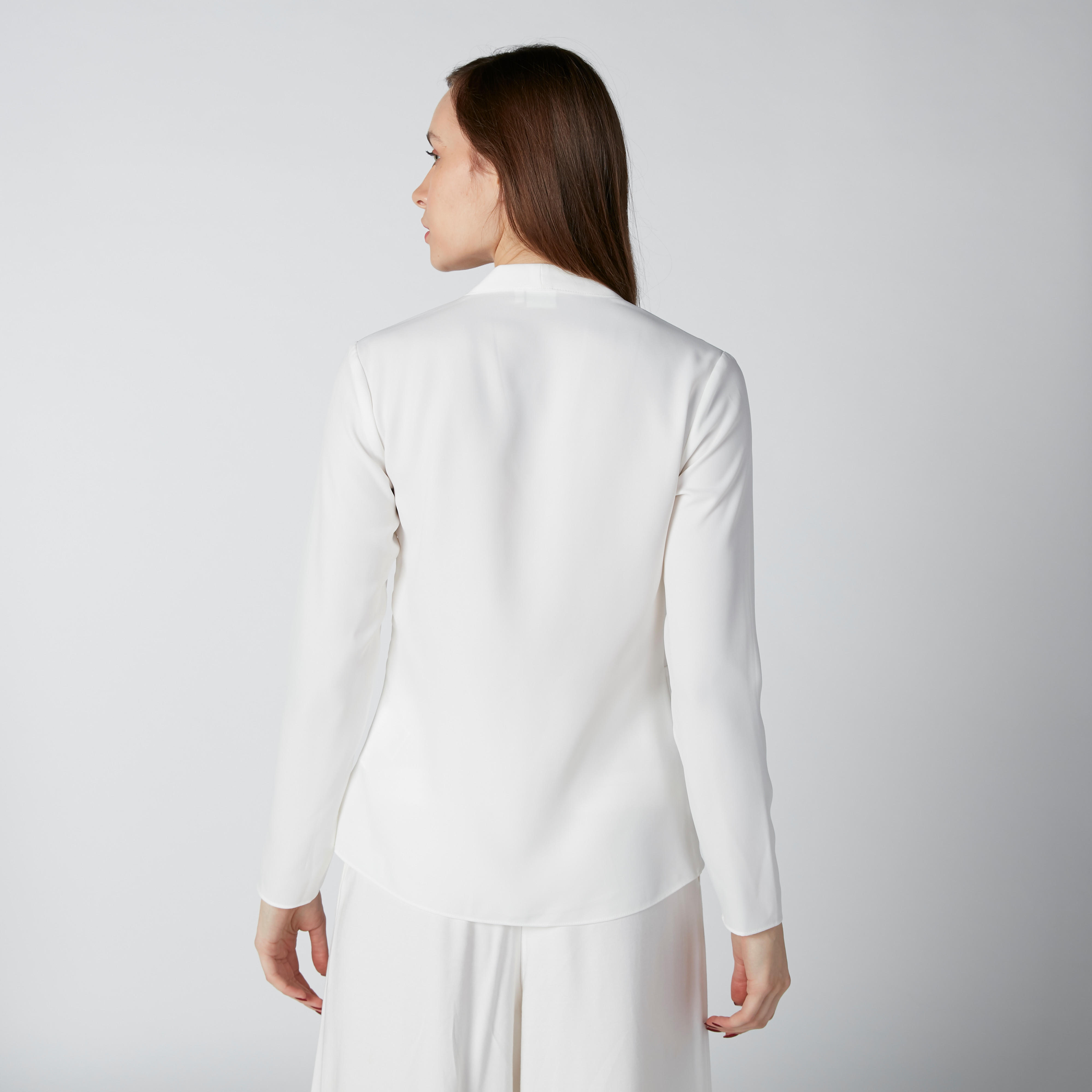 بلوزة بياقة V وأكمام طويلة من إيل-women-clothing-shirtsandblouses-blouses-image-3