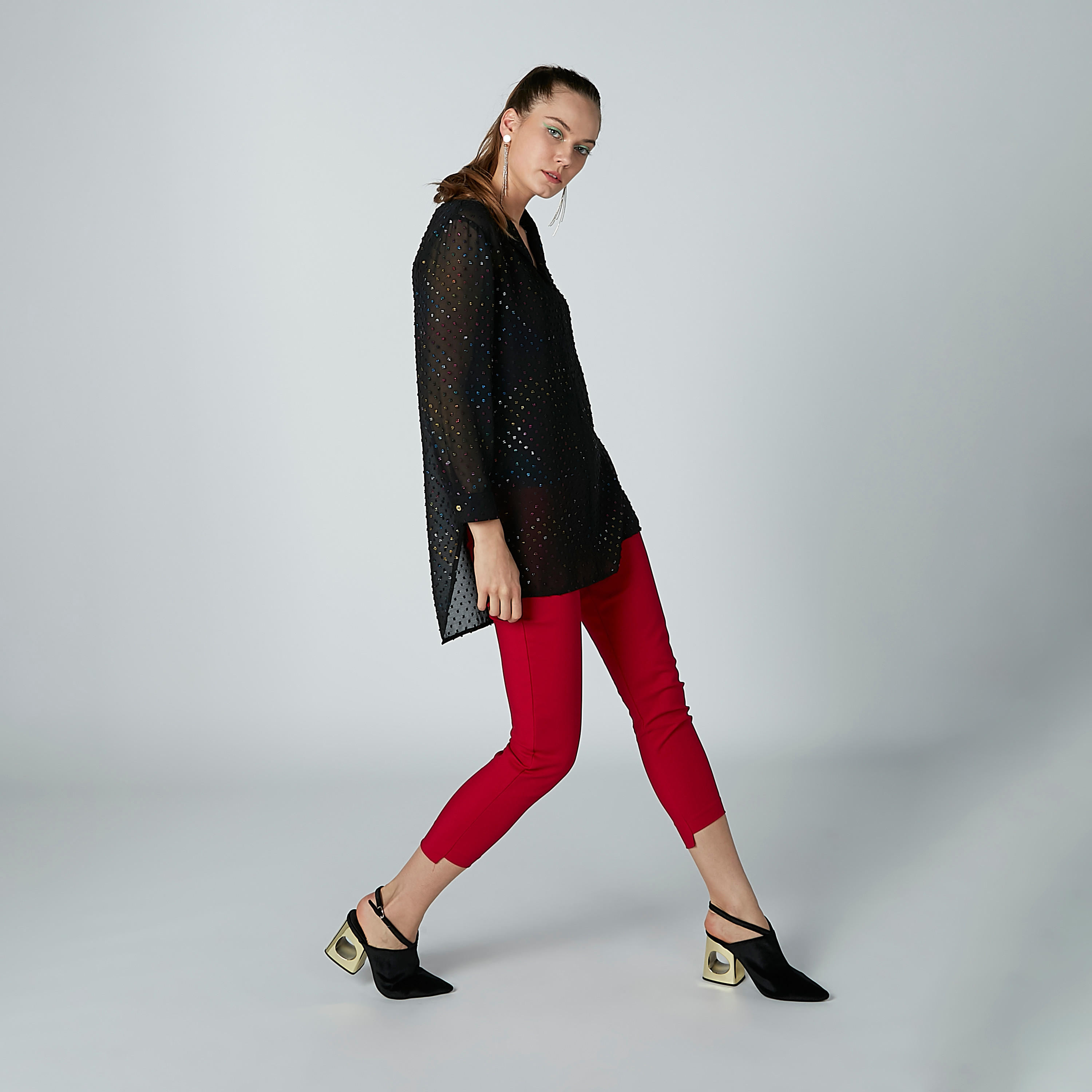 بنطال قصير بحوّاف غير مستوية وجيوب من إيل-women-clothing-bottoms-trousers-image-3