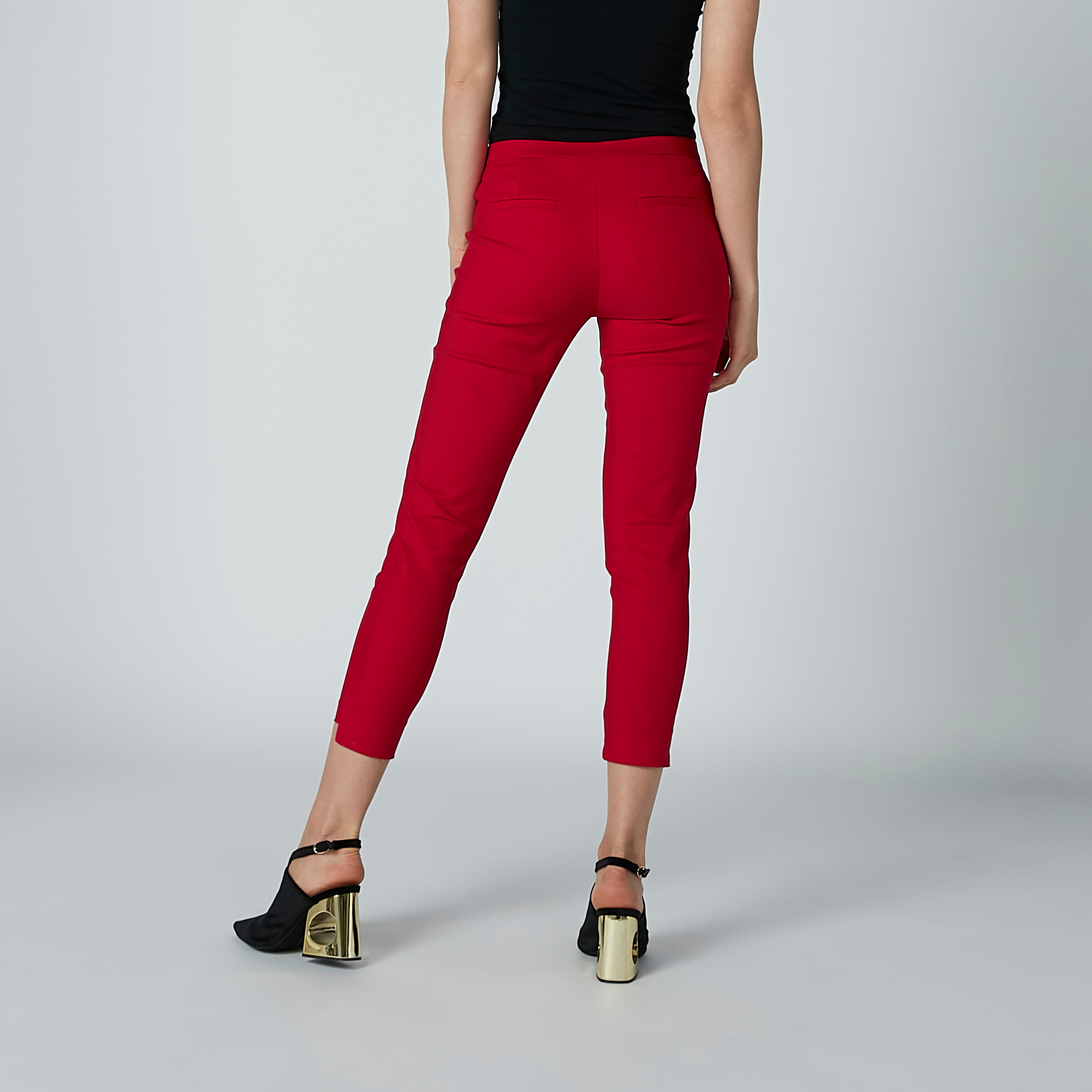 بنطال قصير بحوّاف غير مستوية وجيوب من إيل-women-clothing-bottoms-trousers-image-5