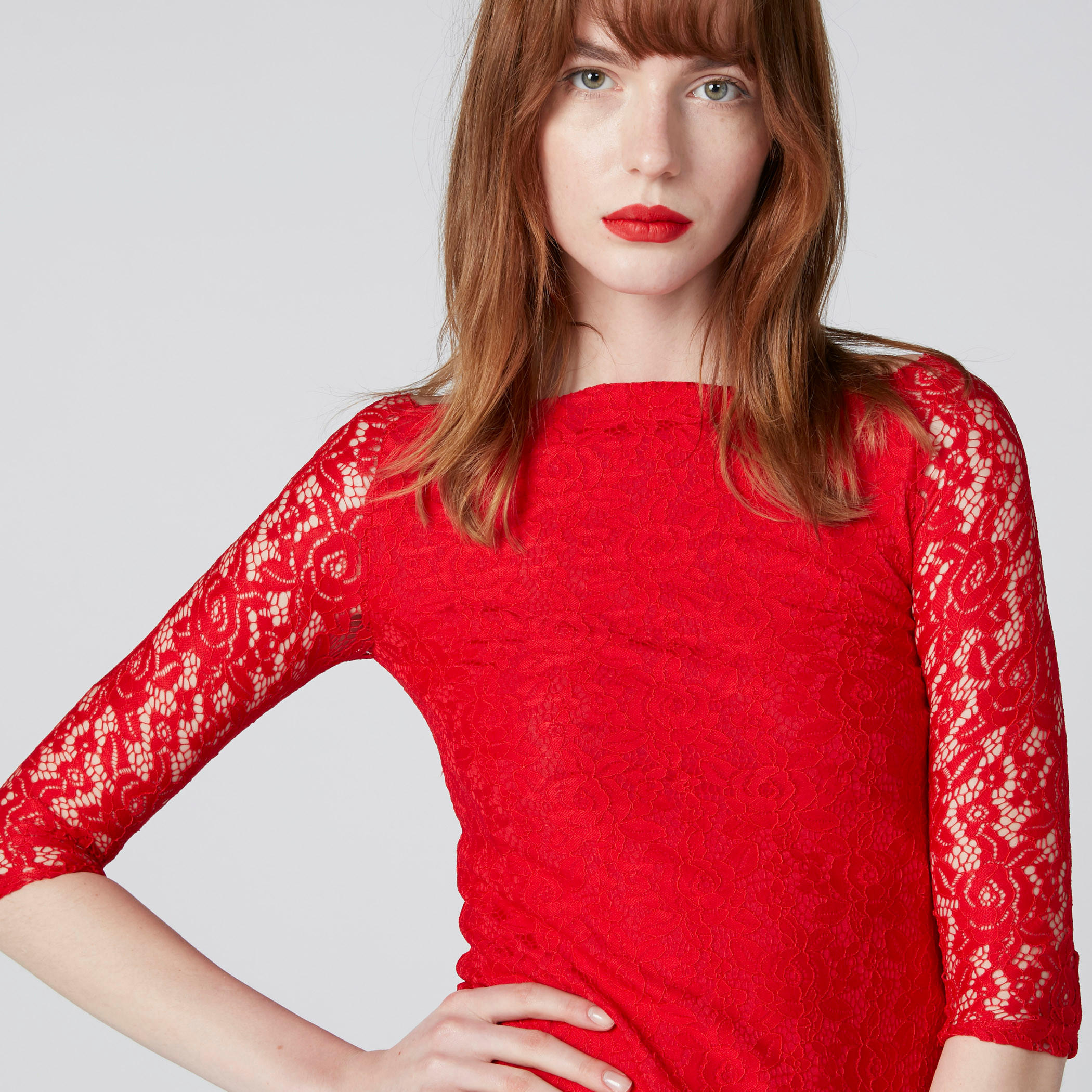 بلوزة دانتيل بياقة قارب من إيل-women-clothing-shirtsandblouses-blouses-image-1