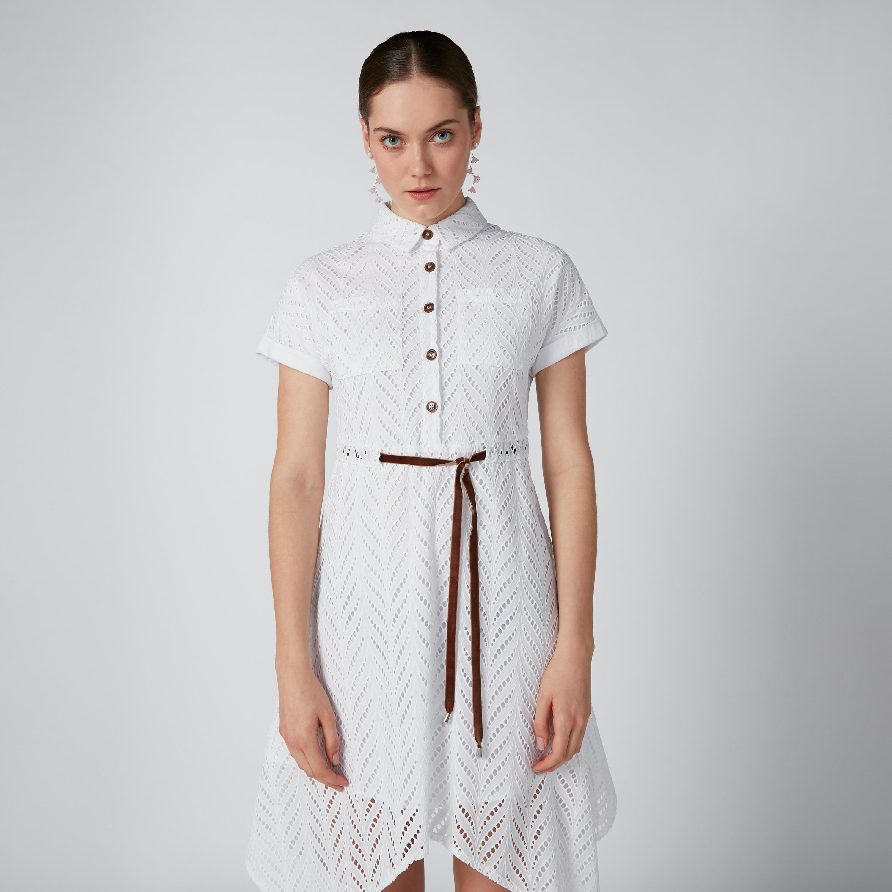 فستان دانتيل متوسط الطول بياقة عادية وحوّاف غير مستوية وحزام رباط من إيل-women-clothing-dresses-image-1