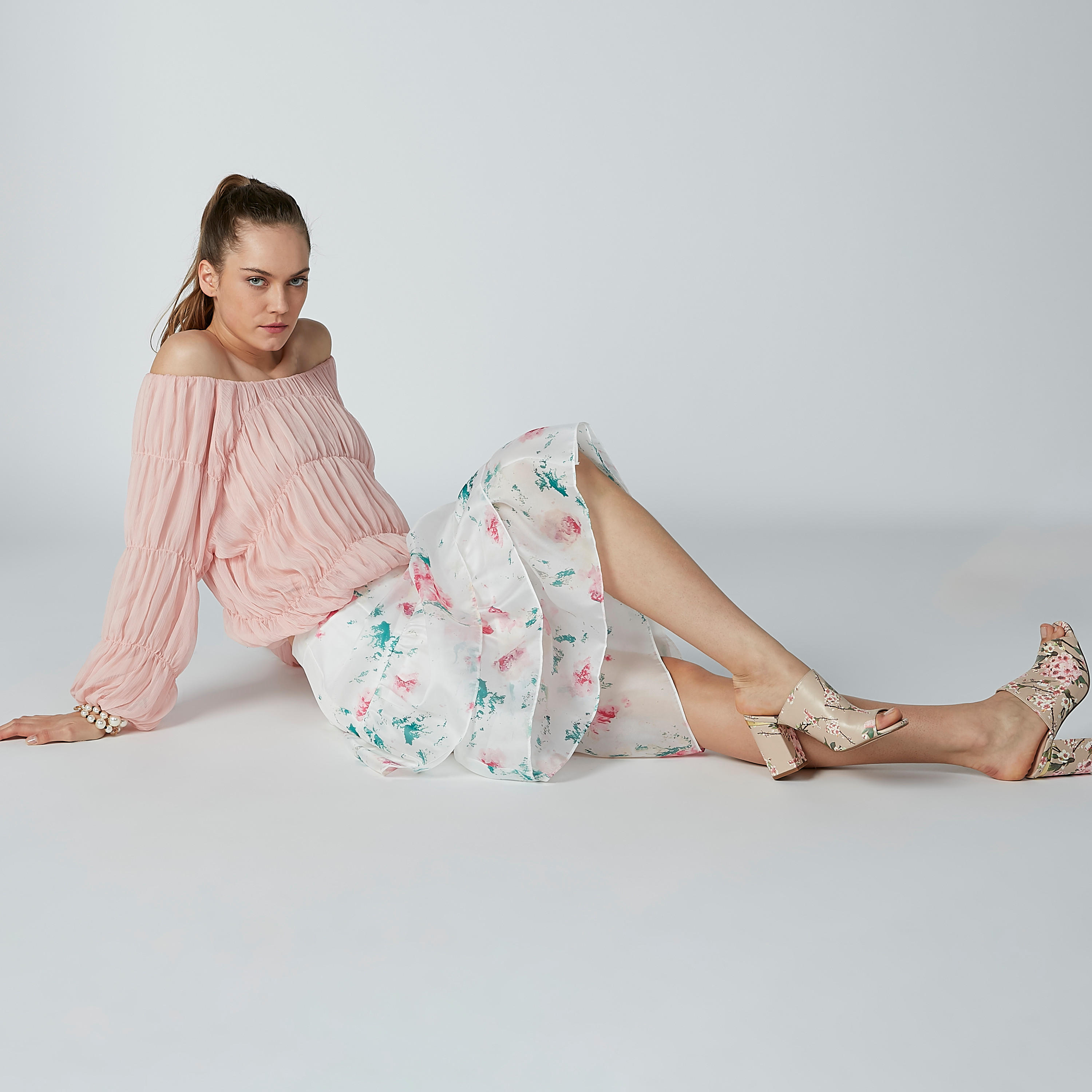 تنورة إيه لاين متوسطة الطول بطبعات زهرية من إيل-women-clothing-bottoms-skirts-image-1