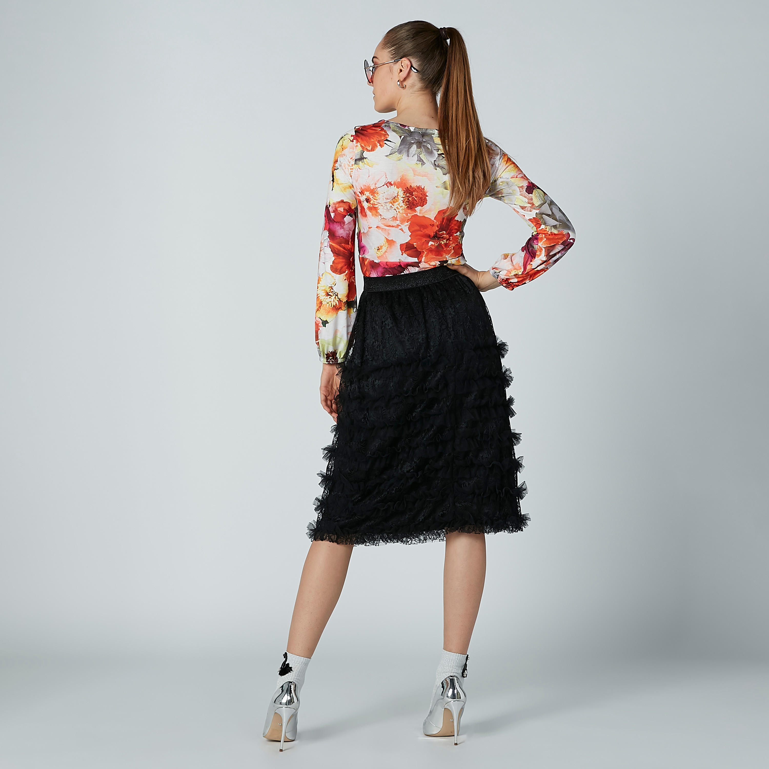 تنورة واسعة بخصر مطّاطي من إيل-women-clothing-bottoms-skirts-image-5