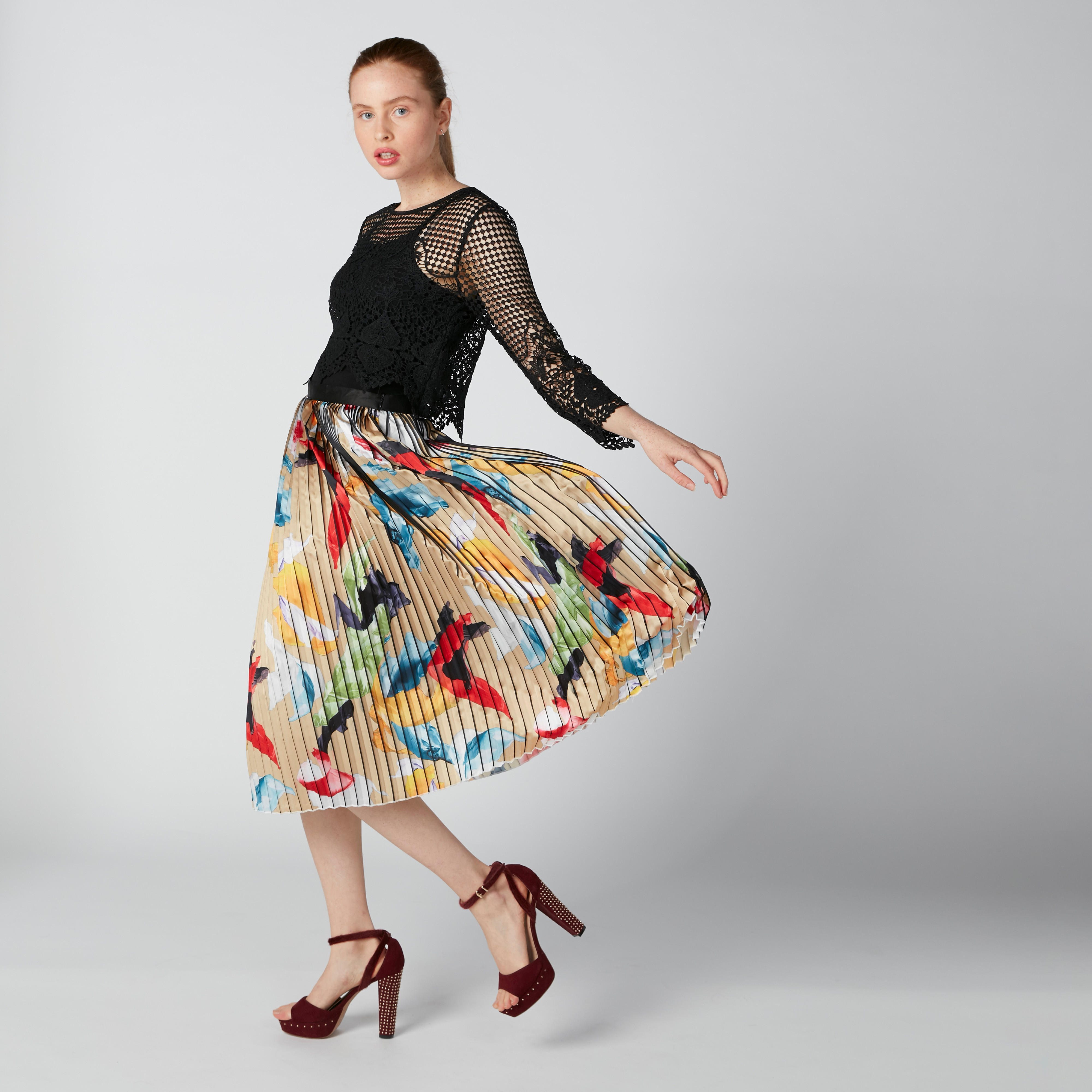 تنورة إيه لاين متوسطة الطول بثنيات وطبعات من إيل-women-clothing-bottoms-skirts-image-3