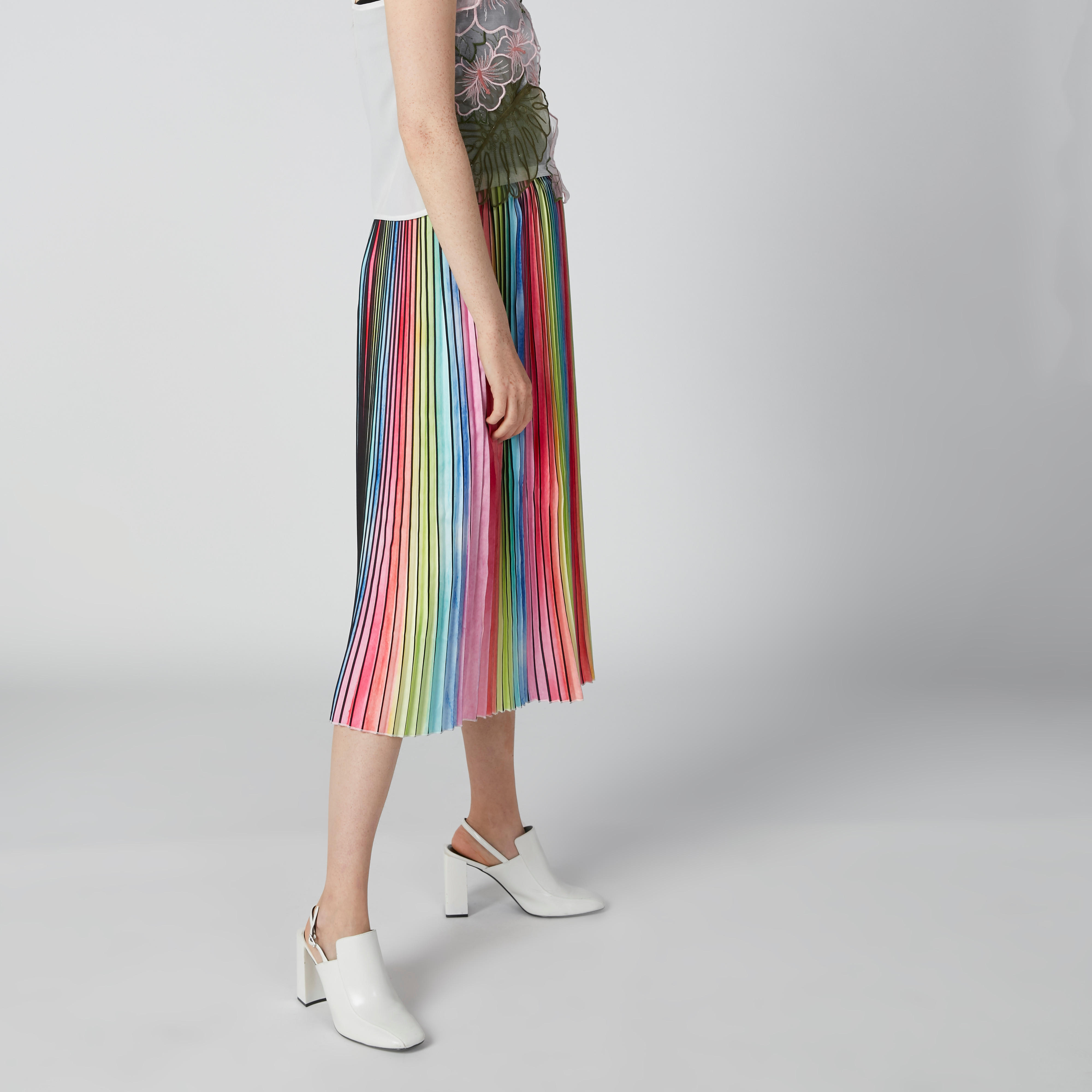 تنورة إيه لاين متوسطة الطول بخصر مطّاطي وثنيات من إيل-women-clothing-bottoms-skirts-image-4