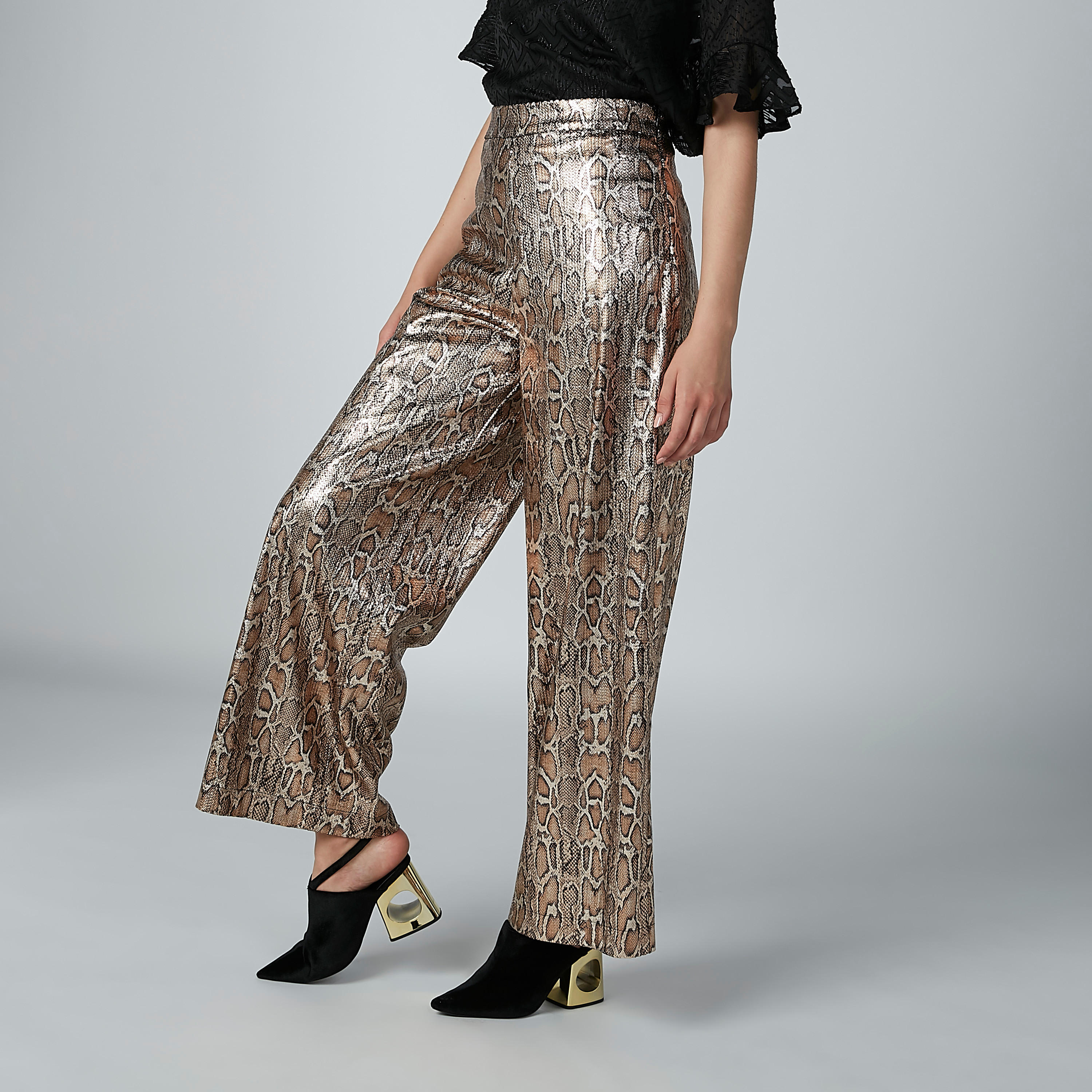 بنطال بالازو بطبعات حيوانات-women-clothing-bottoms-trousers-image-3