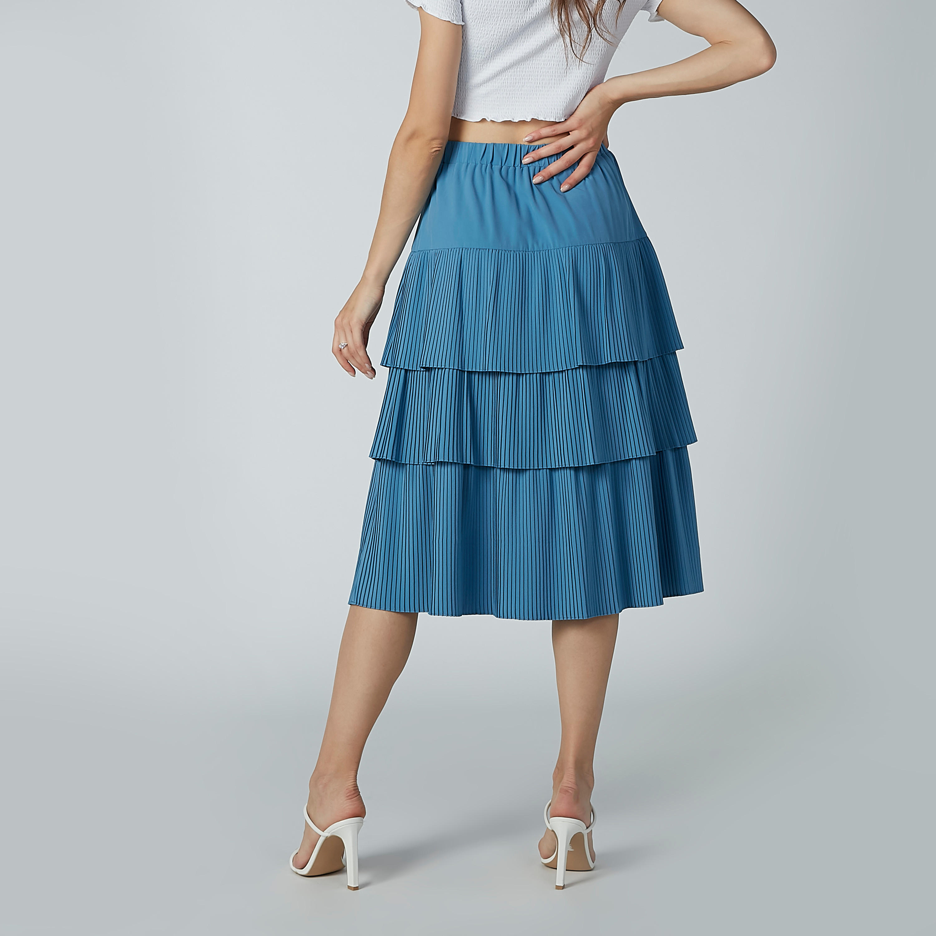 تنورة مقلّمة إيه لاين متوسطة الطول بتفاصيل كشكش وثنيات-women-clothing-bottoms-skirts-image-4