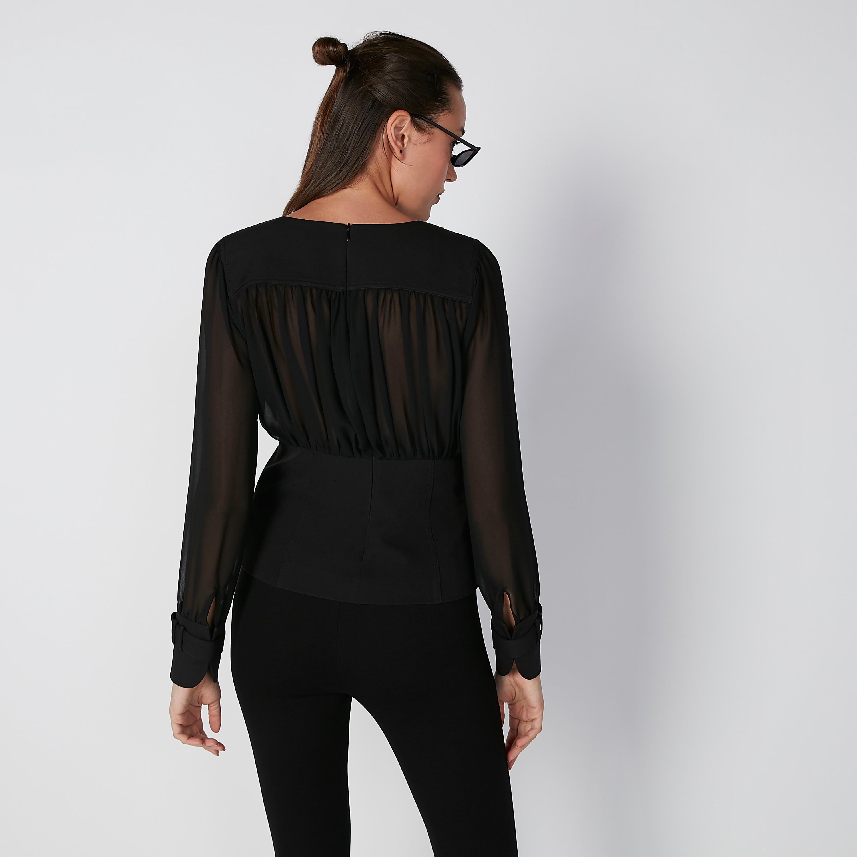 بلوزة سادة بياقة مستديرة وأكمام طويلة من إيل-women-clothing-shirtsandblouses-blouses-image-2