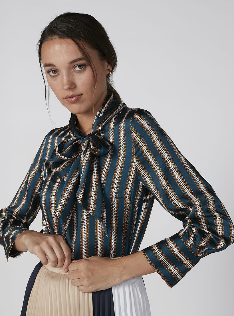 بلوزة بأكمام طويلة وفيونكة وطبعات من ايل-women-clothing-shirtsandblouses-blouses-image-3