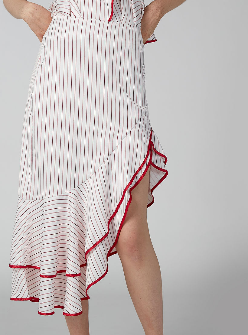 تنورة مقلّمة بحوّاف غير مستوية وتفاصيل كشكش من آيل-women-clothing-bottoms-skirts-image-2