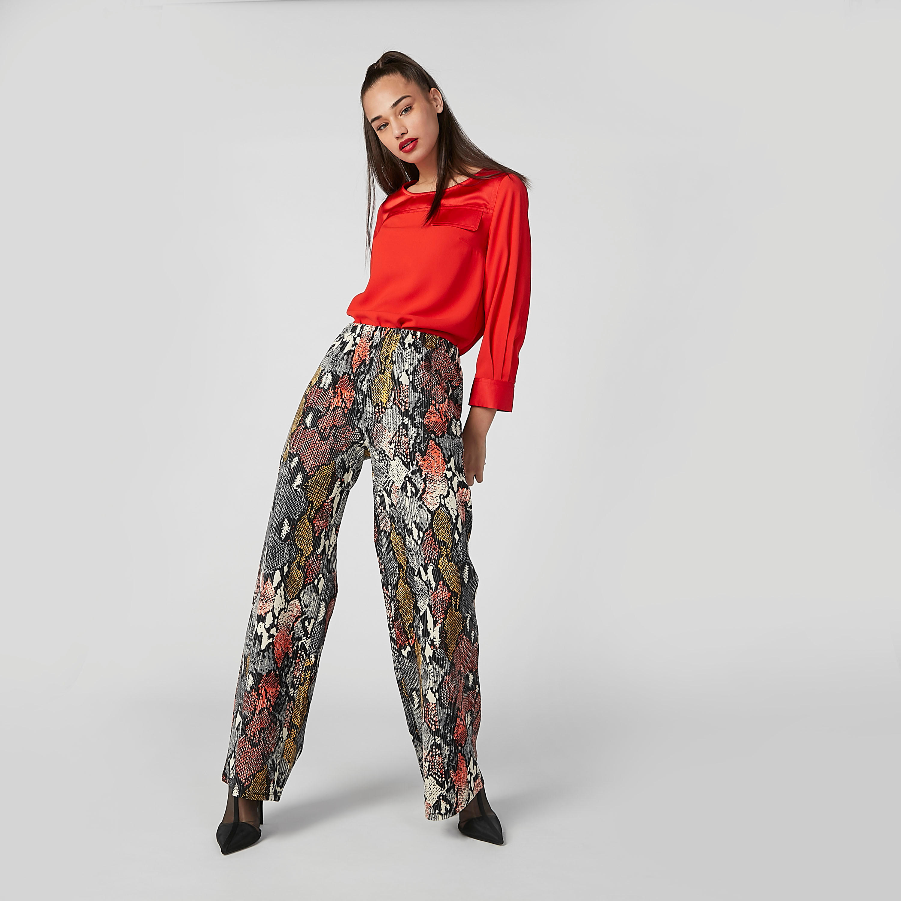 ELLE Plain Top with 3/4 Sleeves and High Low Hem-women-clothing-shirtsandblouses-blouses-image-2