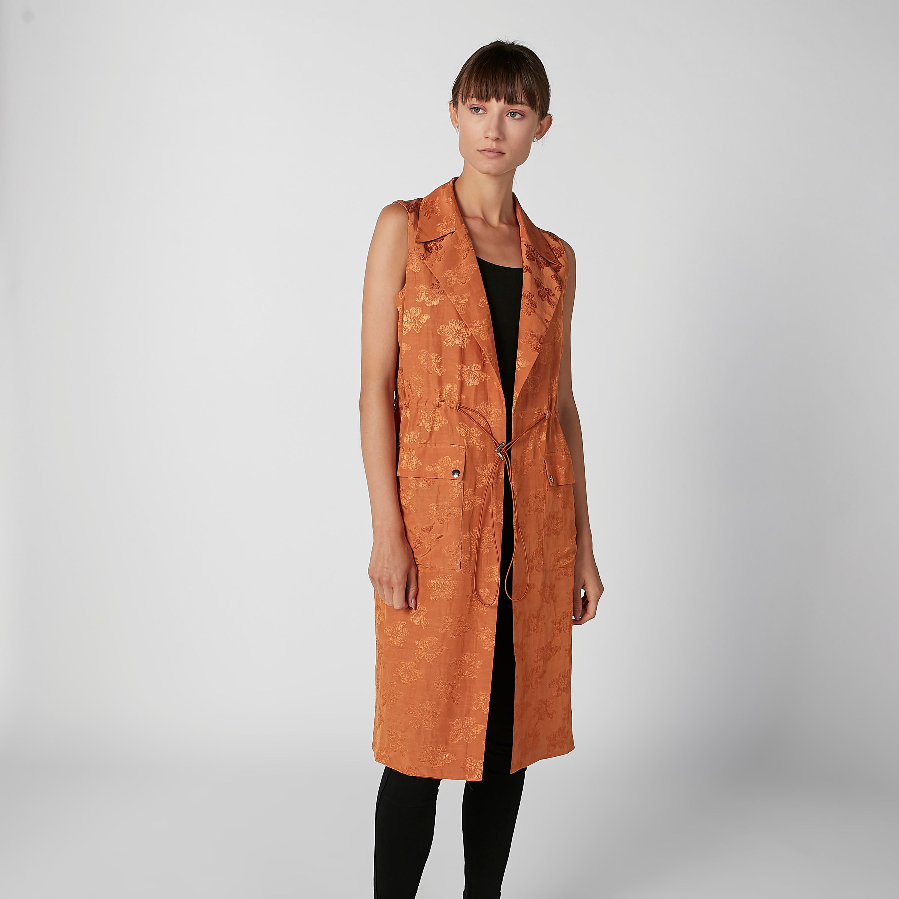 جاكيت دون أكمام بجيوب بطيّة وطبعات من إيل-women-winterwear-coatsandjackets-jackets-image-5