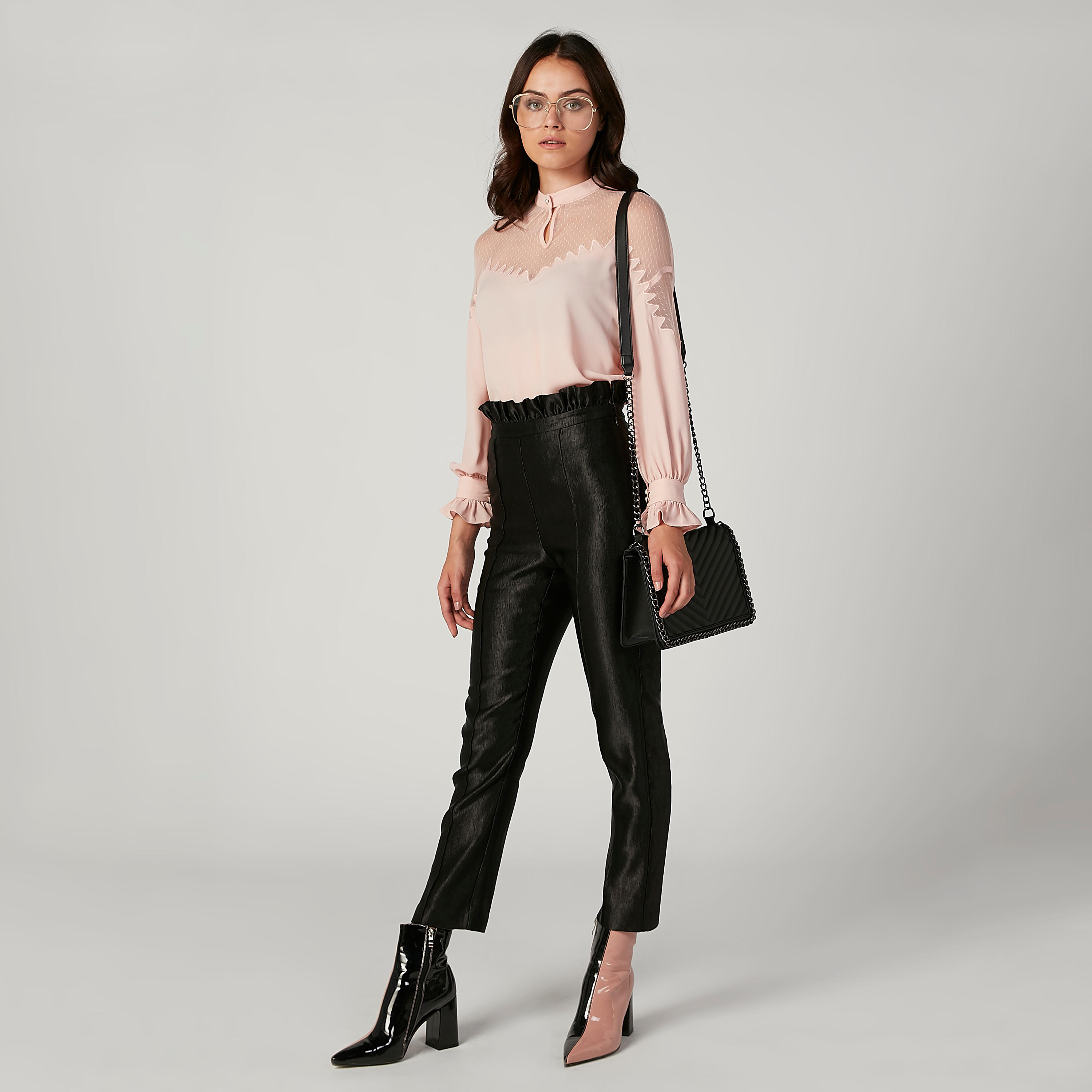 بلوزة مطرّزة بياقة عاديّة وأكمام طويلة من إيل-women-clothing-shirtsandblouses-blouses-image-5