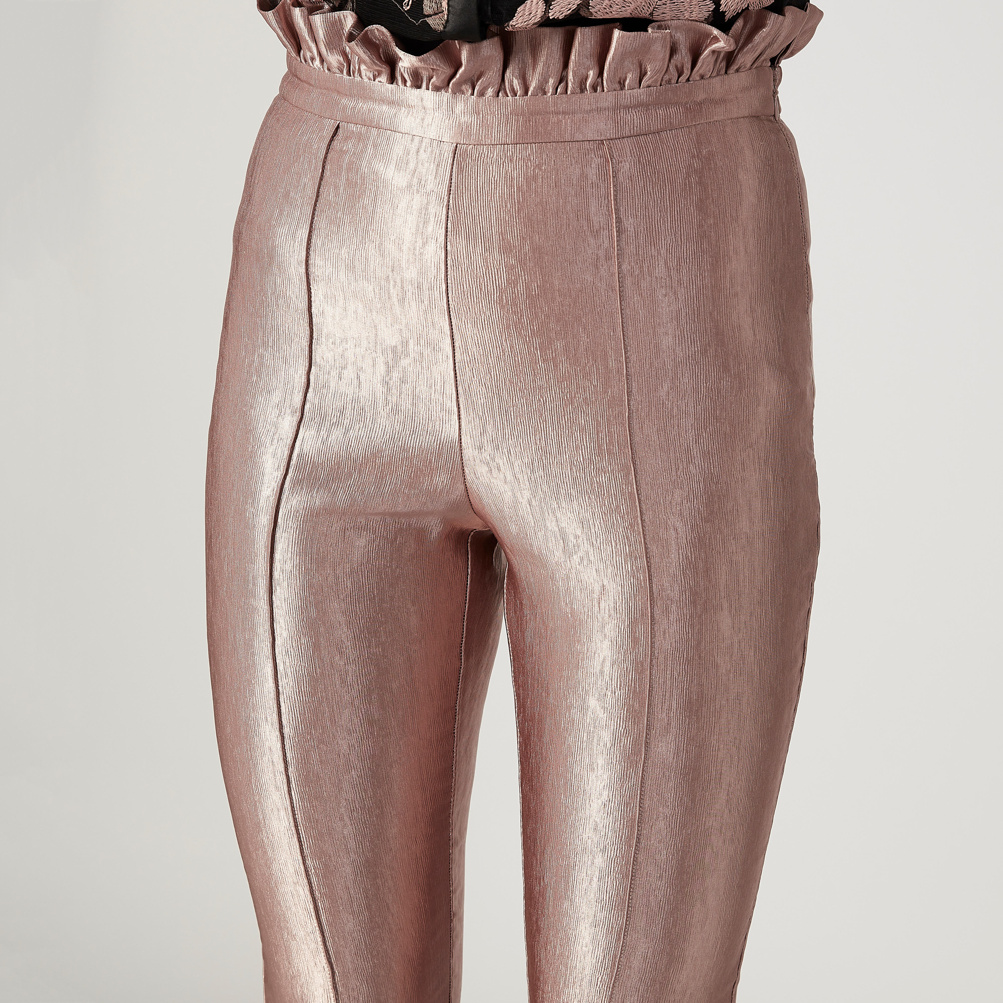 بنطلون بارز الملمس بخصر مطّاطي متوسط الارتفاع من إيل-women-clothing-bottoms-trousers-image-3