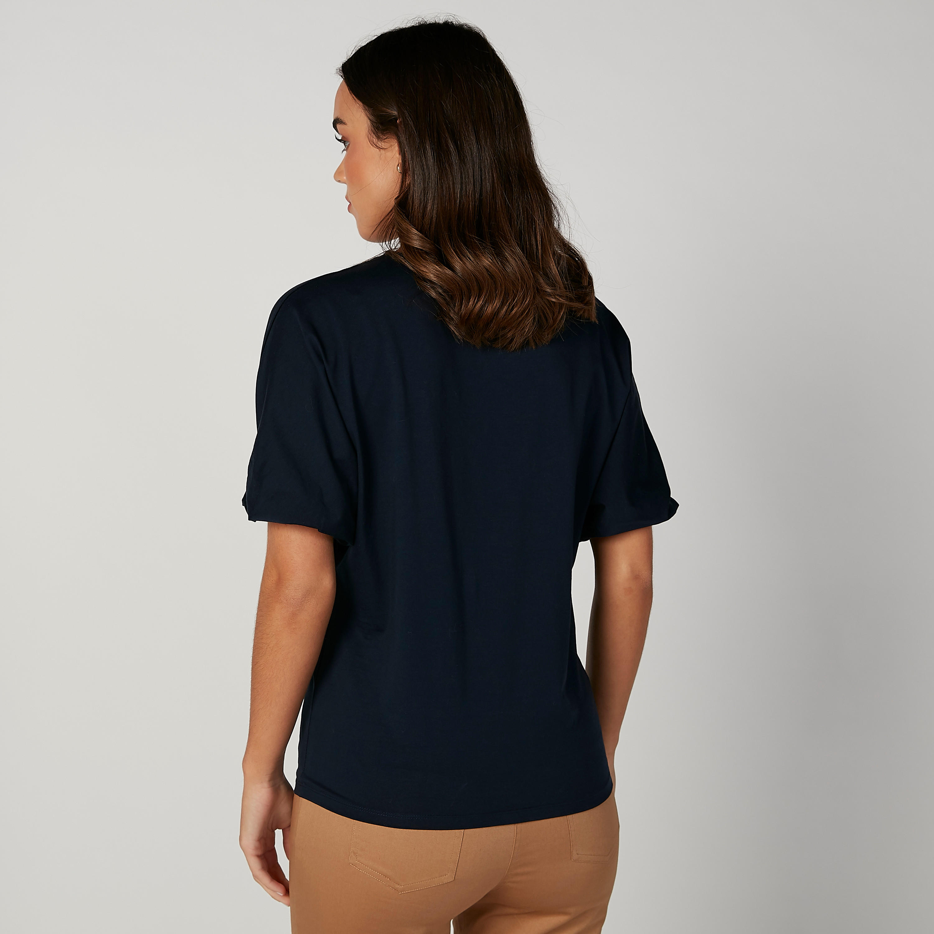 بلوزة بارزة الملمس بياقة مستديرة وأكمام قصيرة من إيل-women-clothing-shirtsandblouses-blouses-image-2