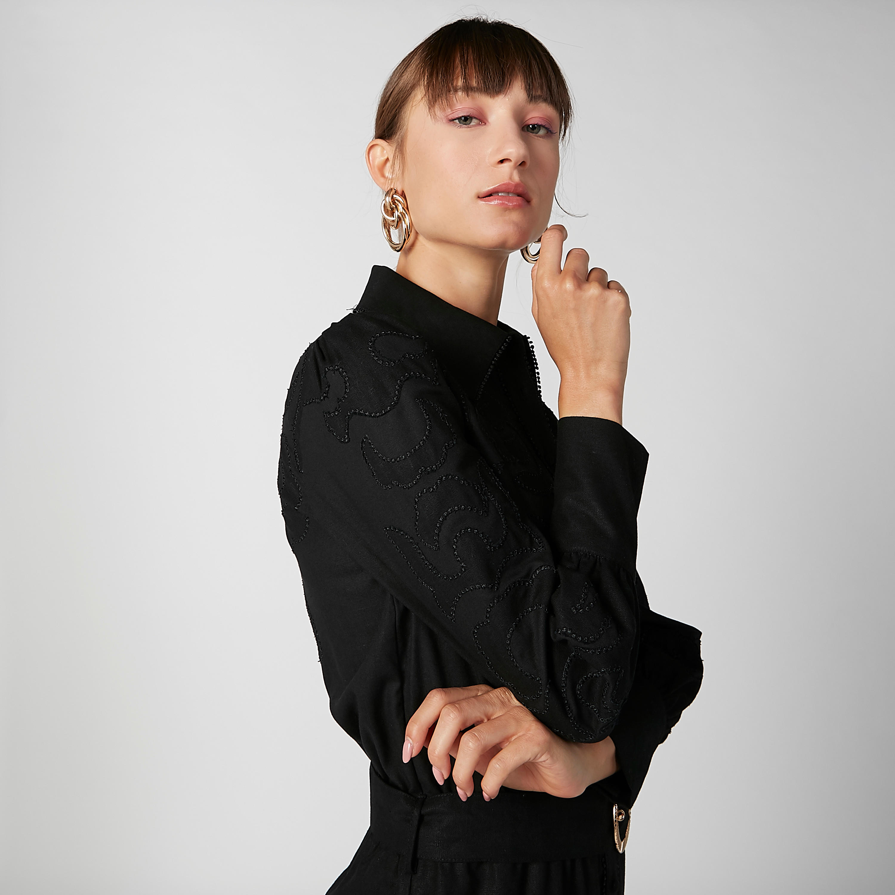 جمبسوت بارز الملمس بأكمام بيشوب من إيل-women-clothing-jumpsuits-image-3