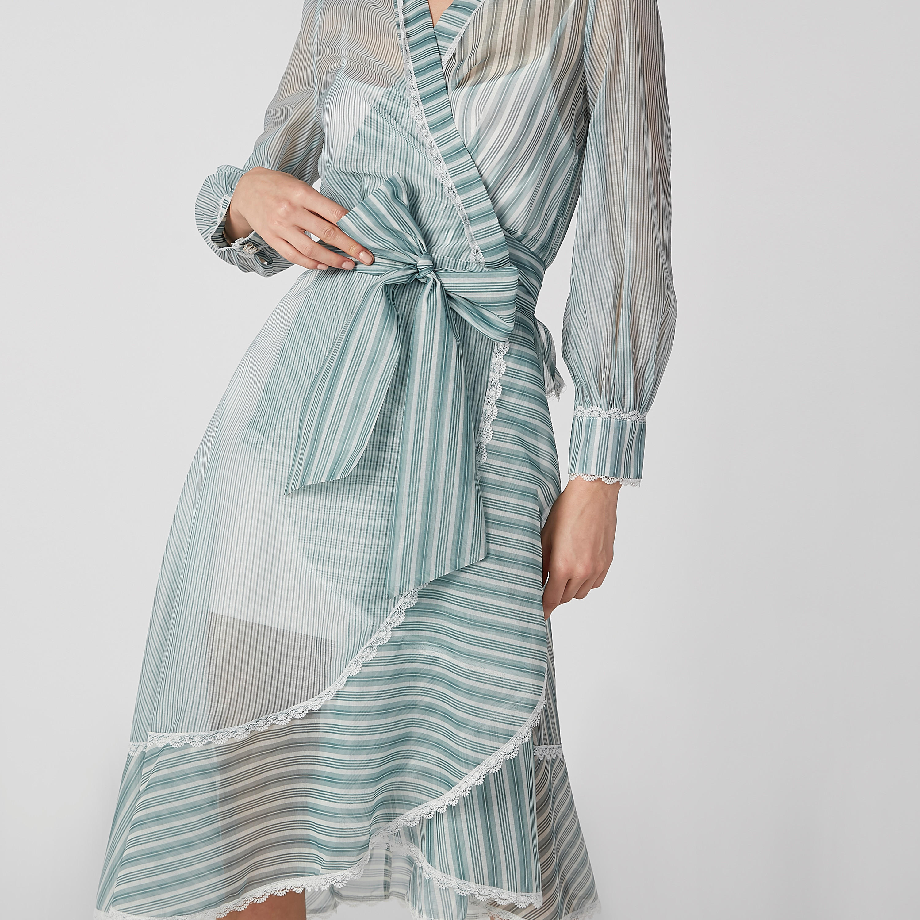 فستان ميدي ملفوف مقلم بأكمام بيشوب من إيل-women-clothing-dresses-image-4