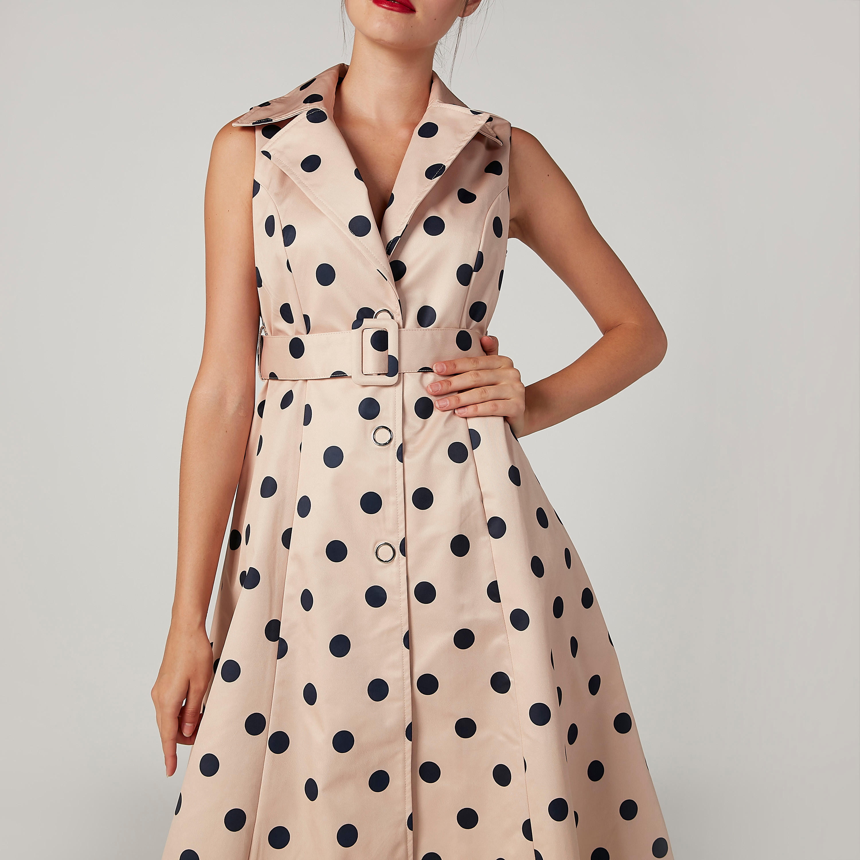 فستان ميدي إيه لاين دون أكمام بأربطة وطبعات منقّطة من إيل-women-clothing-dresses-image-3