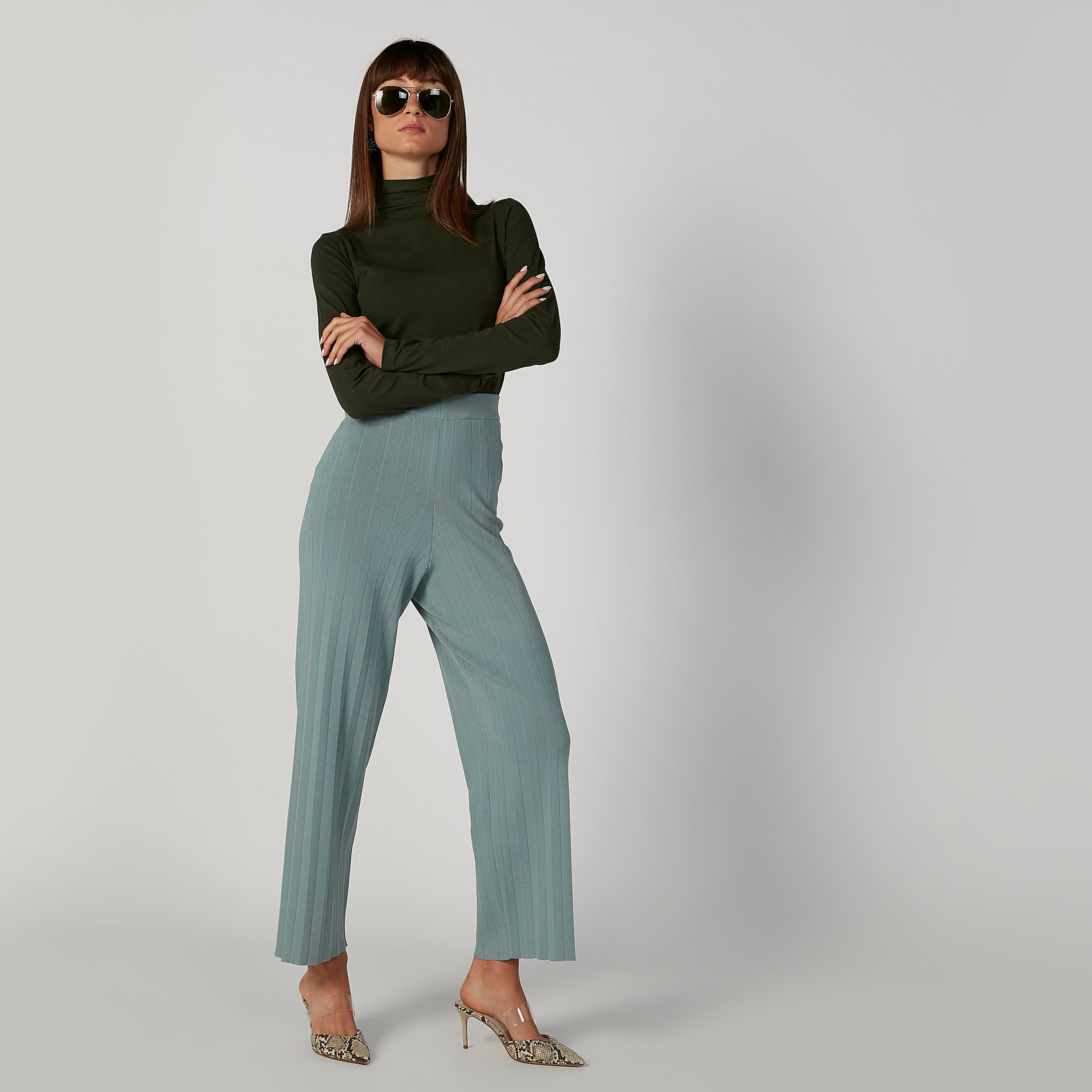 بنطلون بالازو بارز الملمس بقصّة واسعة وخصر مطاطي من إيل-women-clothing-bottoms-trousers-image-4