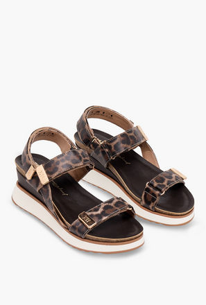 صندل بكعب ويدج وطبعات للنساء من إكس تي آي-women-shoes-sandals-heeled-image-1