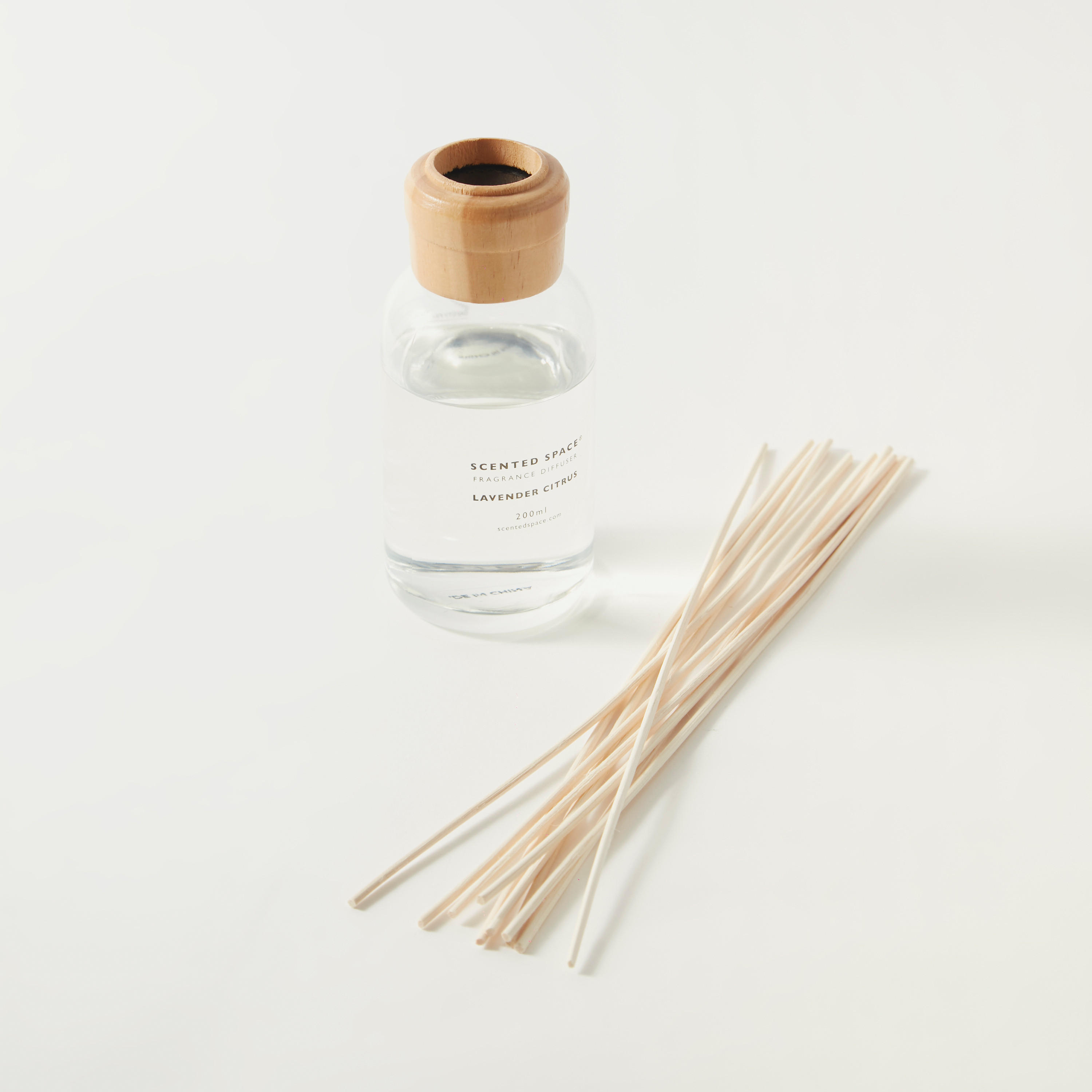 Scented Space Lavender Citrus Fragrance Diffuser - 200 ml-household-homefragrance-reeddiffusers-image-2