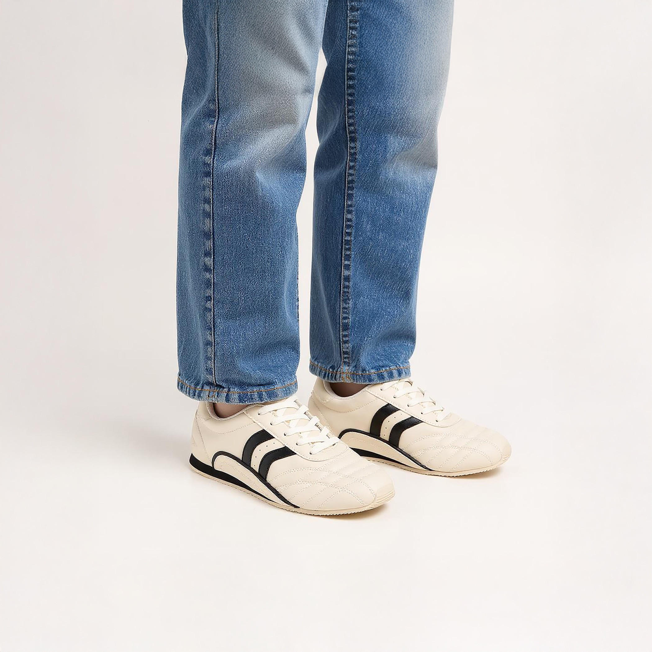 Dash Panelled Sneakers with Lace-Up Closure-women-shoes-sneakers-image-3