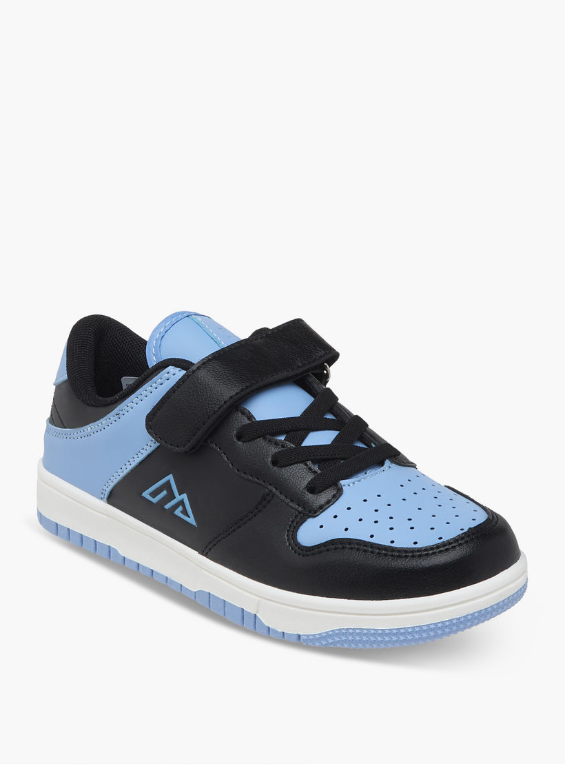 حذاء سنيكرز بشريط إغلاق لاصق للأطفال من أوكلان من شو إكسبرس-boys-shoes-schoolshoes-image-2