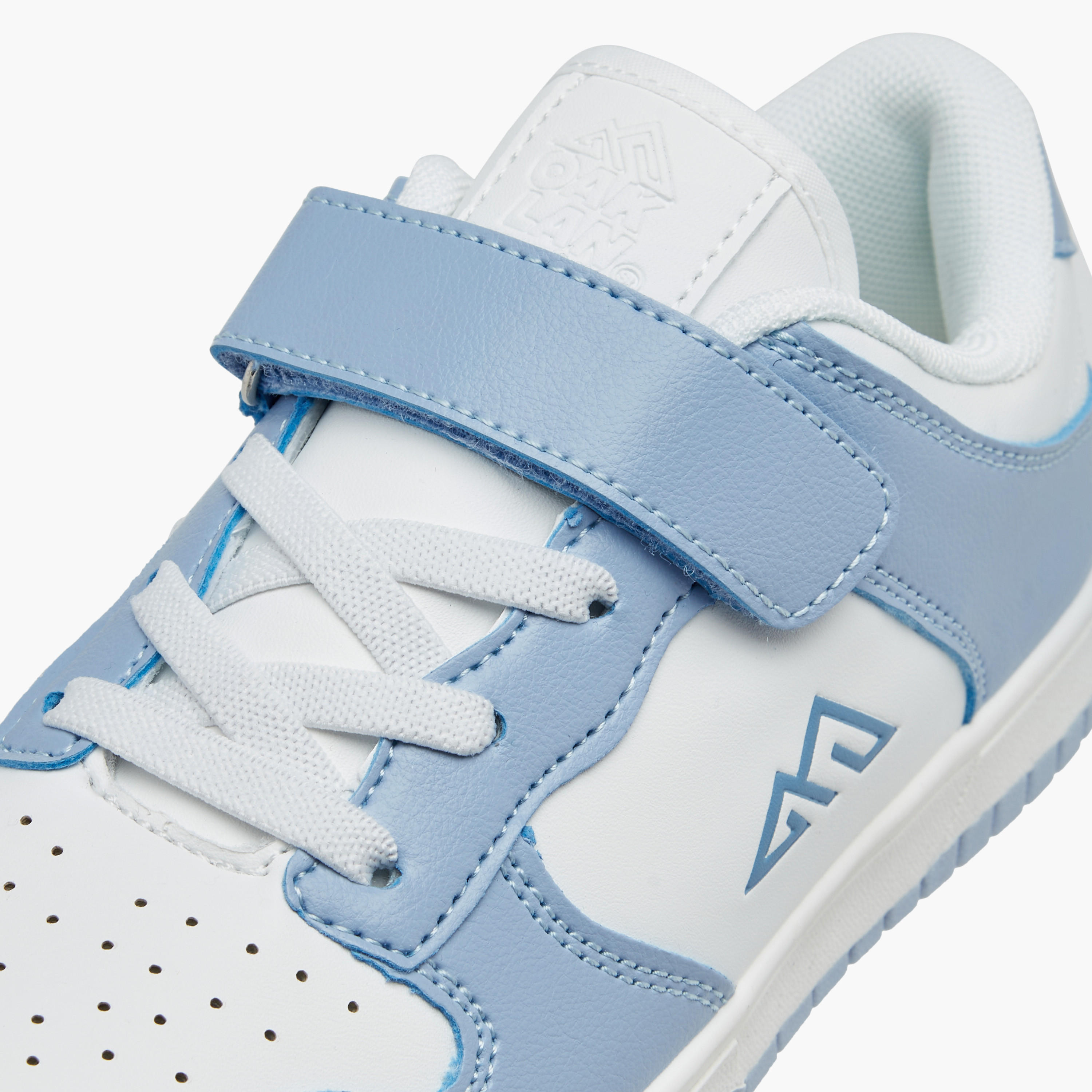 Oaklan by Shoexpress Panelled Sneakers with Hook and Loop Closure-girls-shoes-sneakers-image-4