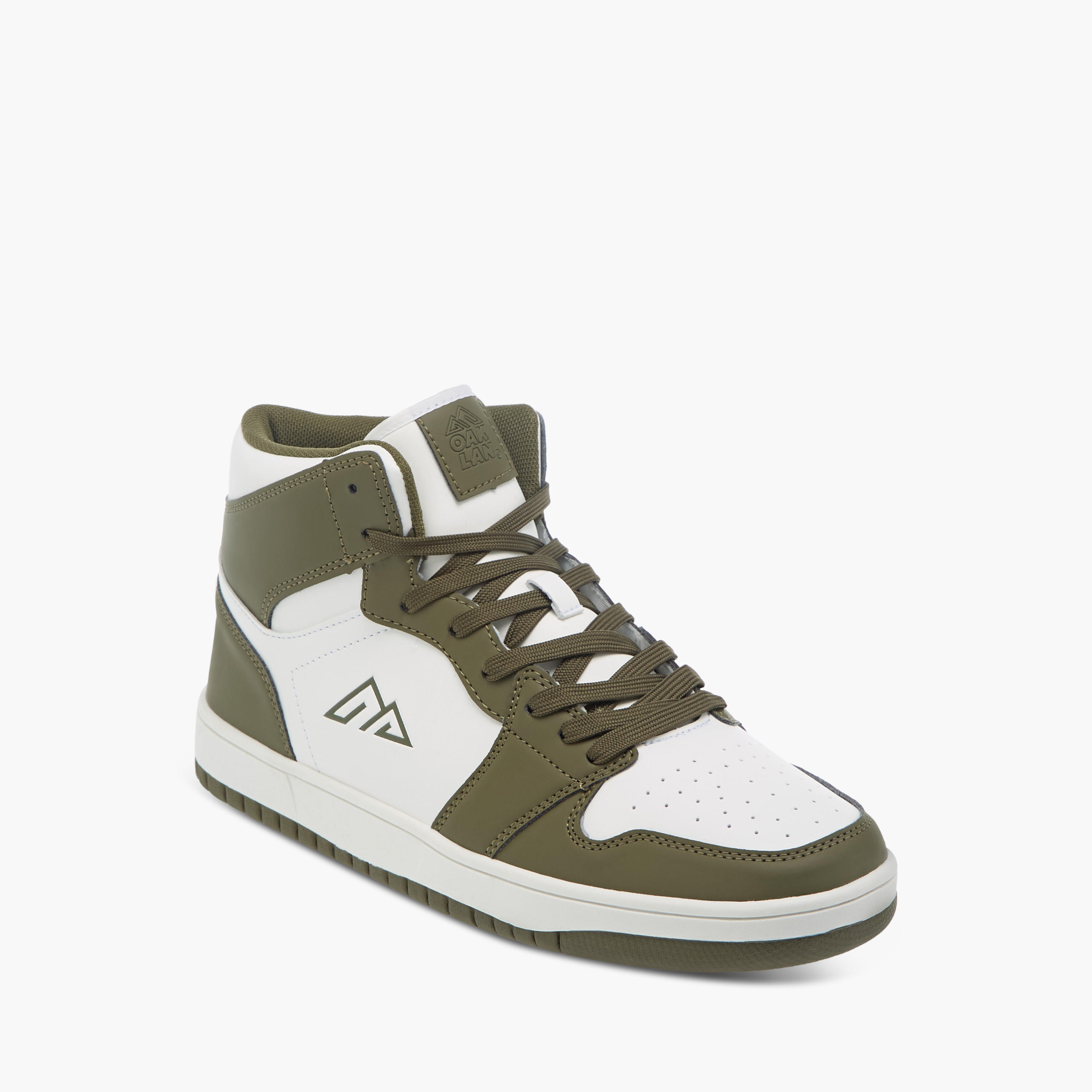 حذاء سنيكرز بألواح ورقبة مرتفعة ورباط إغلاق من أوكلانمن شو إكسبريس-men-shoes-sneakers-image-2
