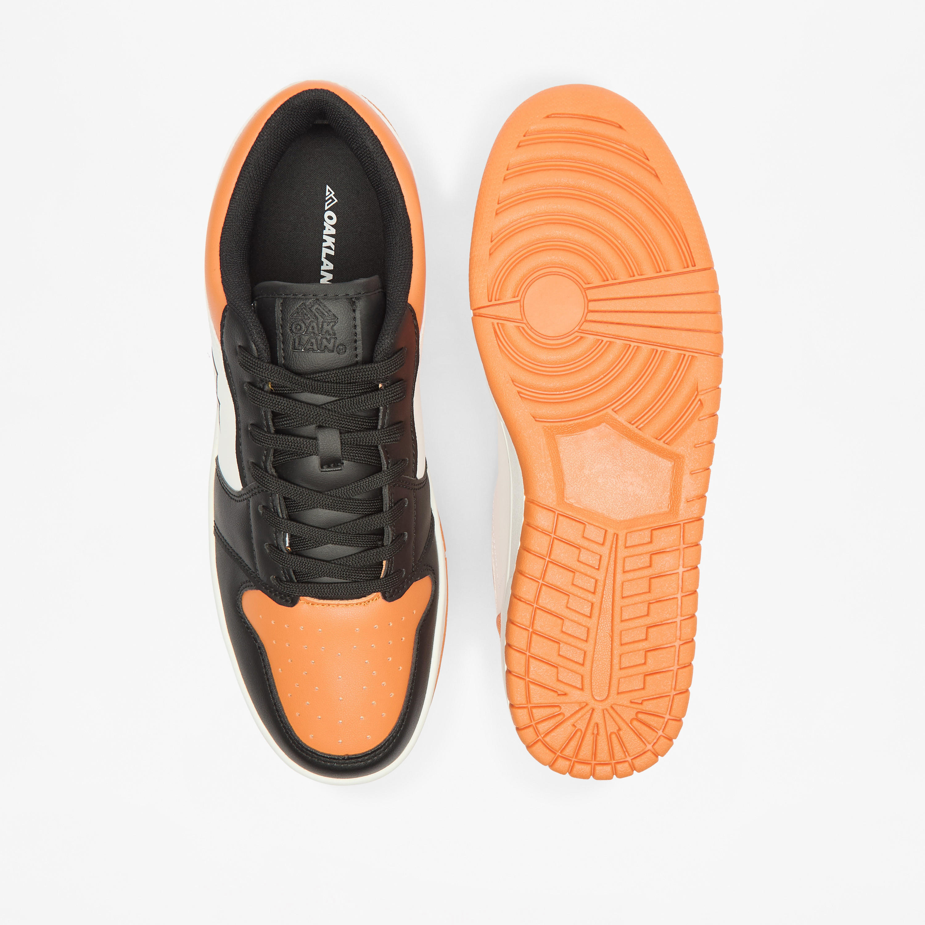 حذاء سنيكرز قوالب ملونة برباط إغلاق من أوكلان من شو إكسبرس-men-shoes-sneakers-image-4