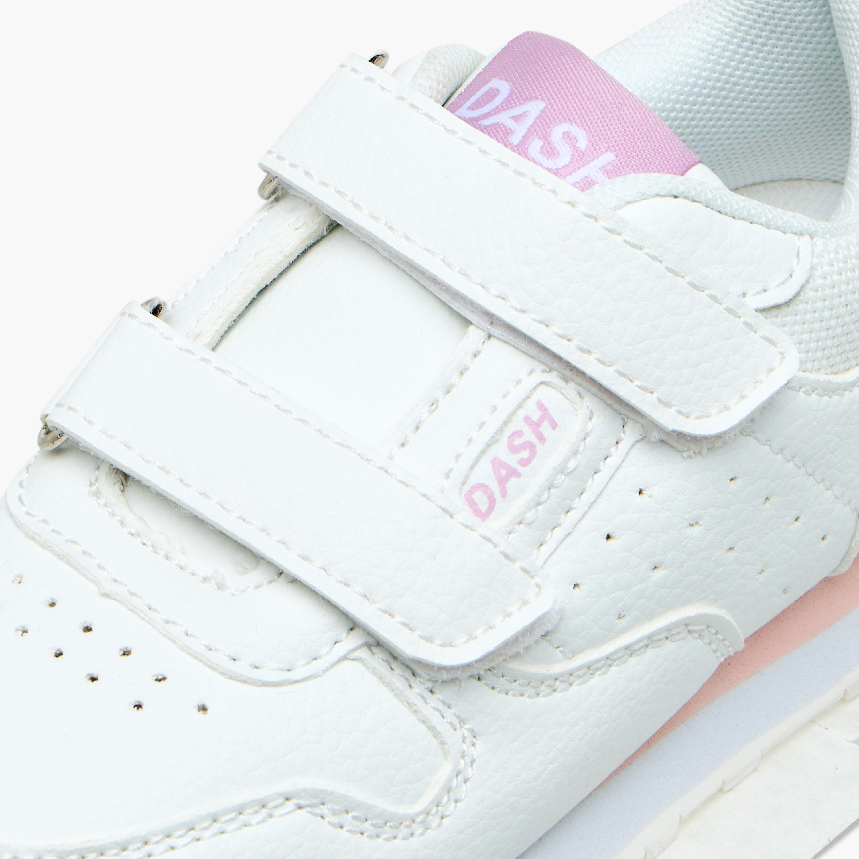 حذاء سنيكرز بألواح وشريط إغلاق من داش-girls-shoes-sneakers-image-4