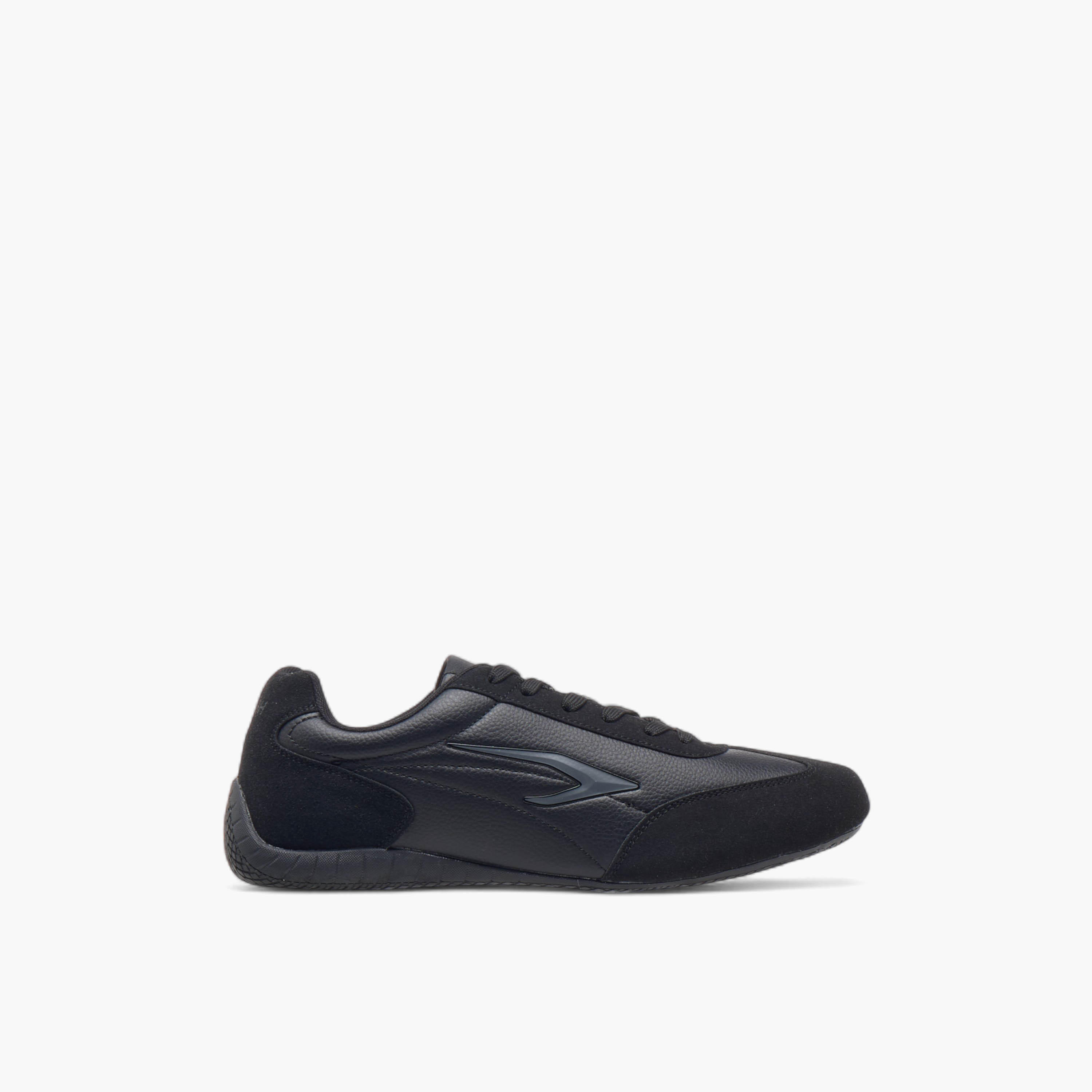 Dash Logo Detail Sports Shoes with Lace-Up Closure-men-shoes-sneakers-image-3