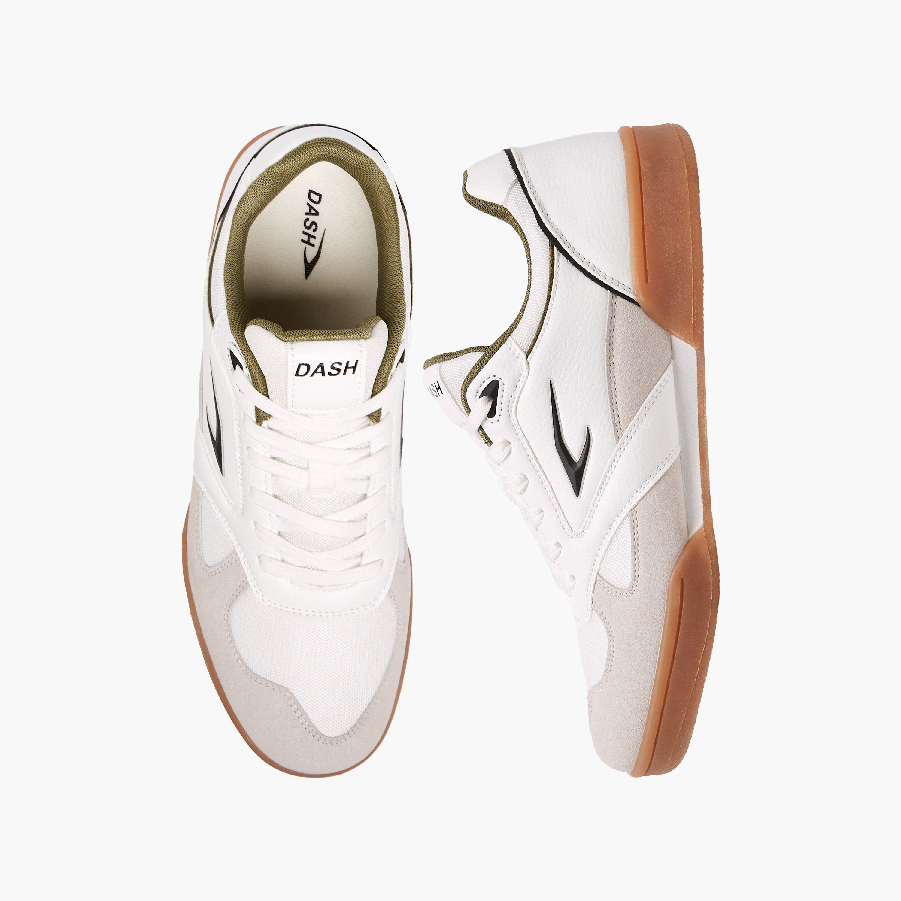 حذاء رياضي برباط من داش-sports-men-shoes-image-1