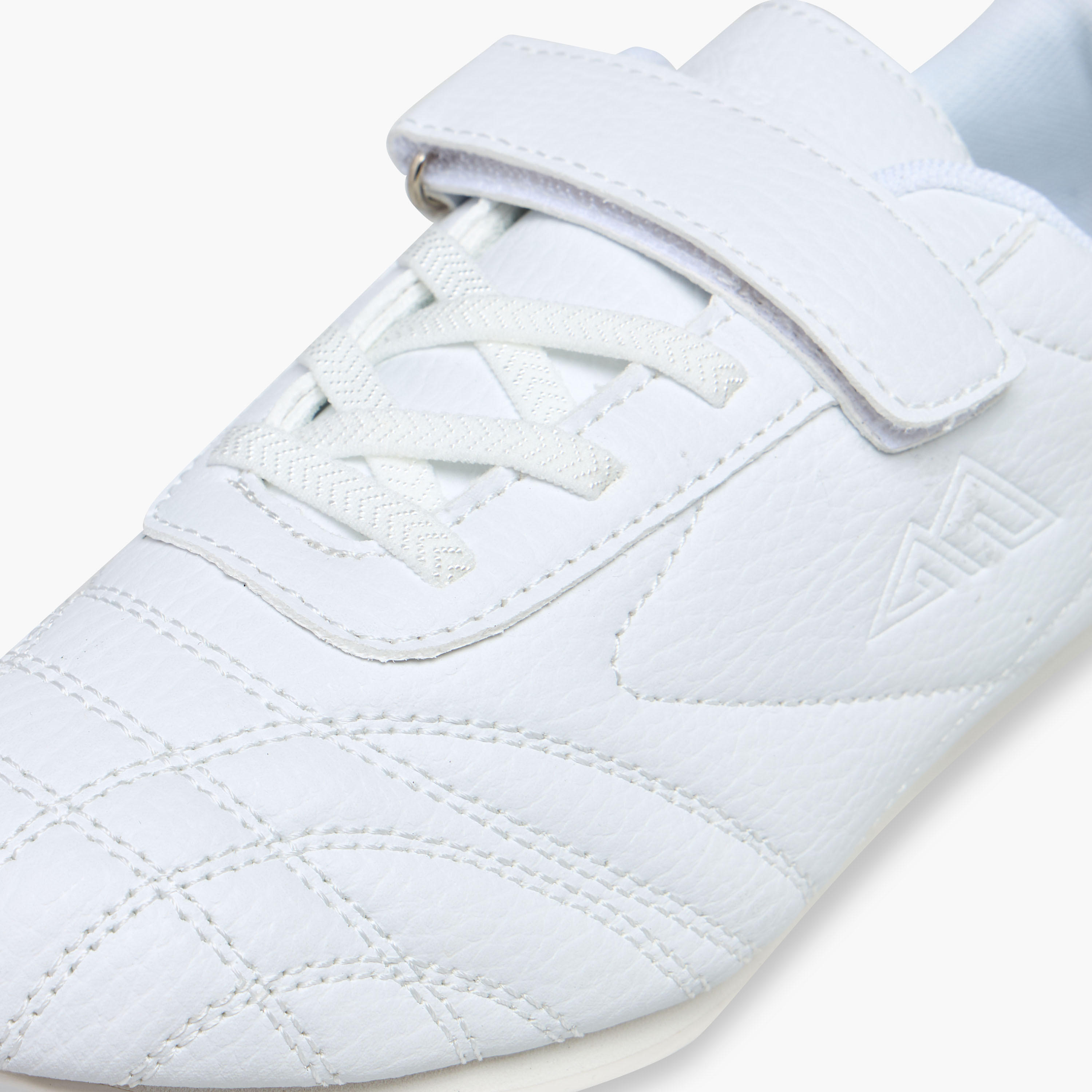 Oaklan by Shoexpress Solid Sports Shoes with Hook and Loop Closure-boys-shoes-sneakers-image-4