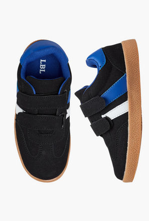 حذاء سنيكرز بشريط إغلاق لاصق من إل بي إل من شو إكسبرس-boys-shoes-sneakers-image-1