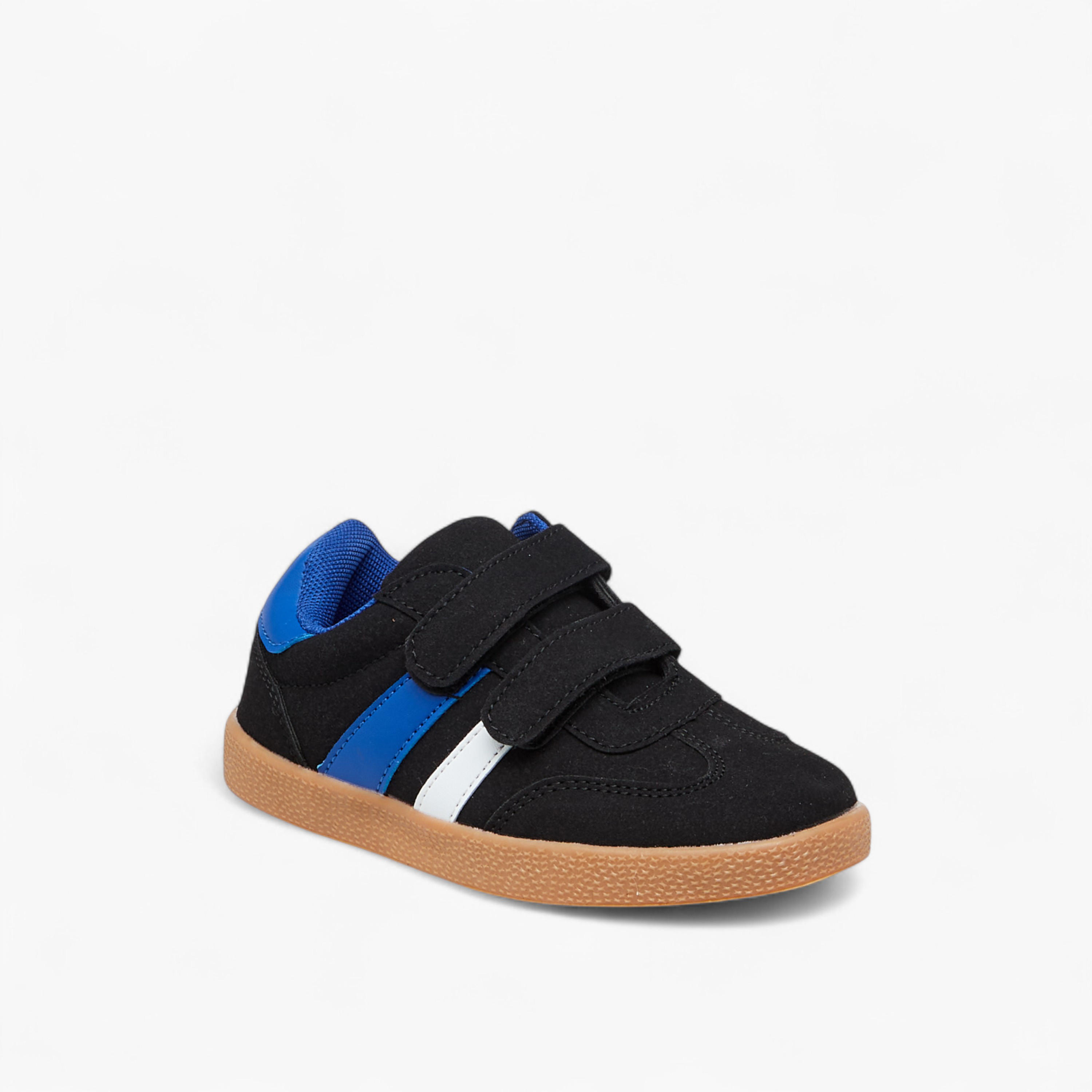 حذاء سنيكرز بشريط إغلاق لاصق من إل بي إل من شو إكسبرس-boys-shoes-sneakers-image-2