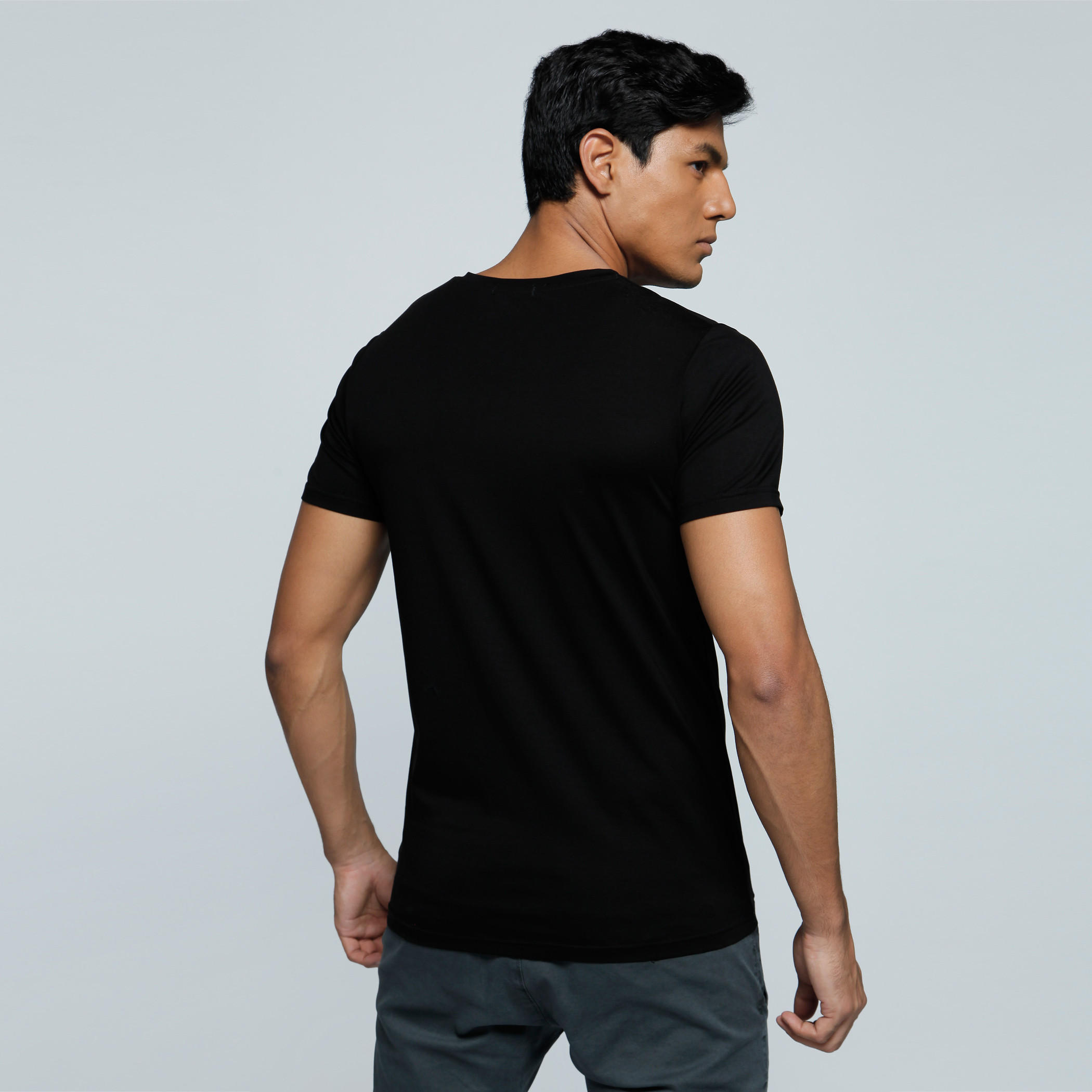 L'Homme V-Neck T-Shirt with Short Sleeves-men-clothing-tshirtsandpolos-tshirts-image-7
