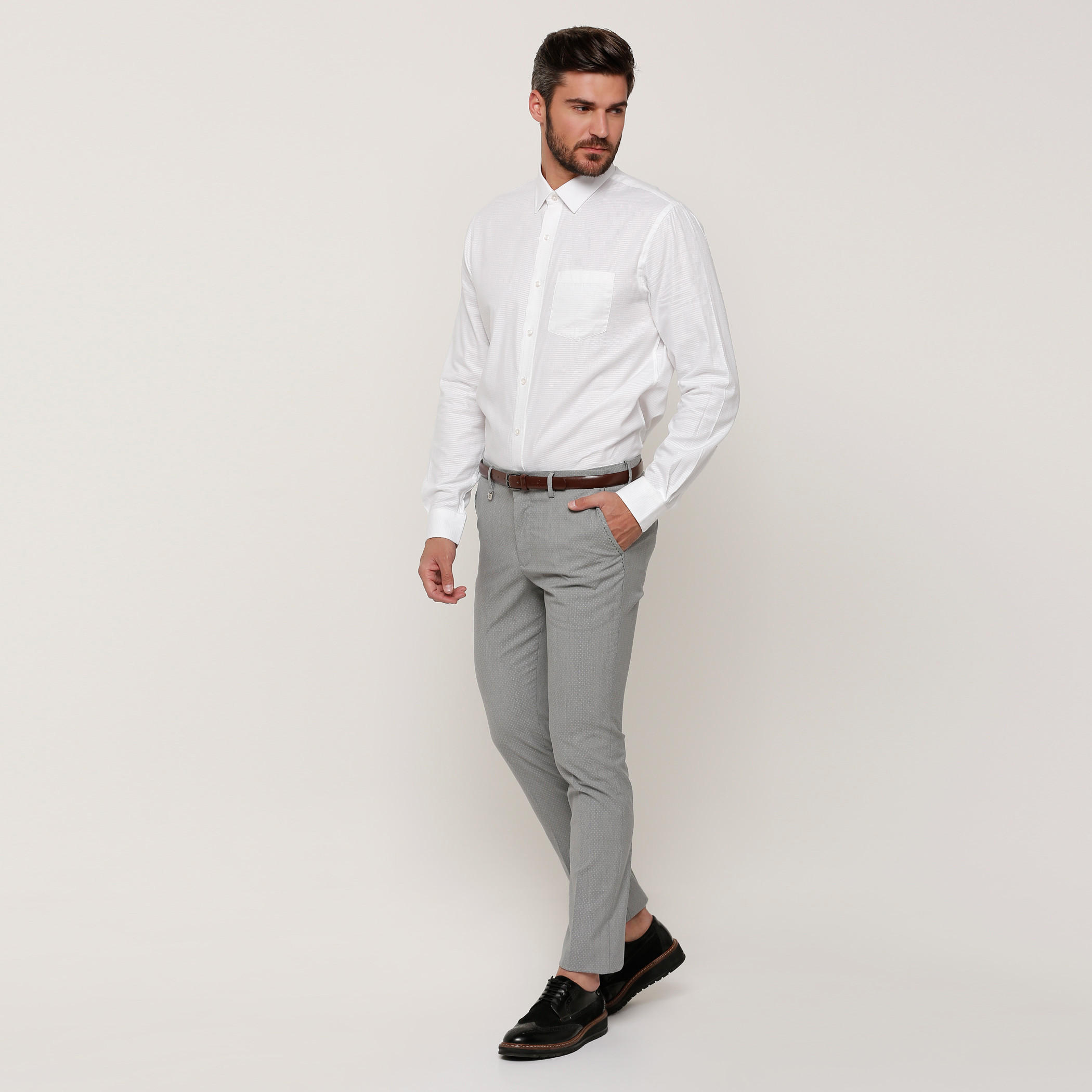 بنطال طويل بجيوب من لوم-men-clothing-bottoms-trousersandchinos-trousers-image-5