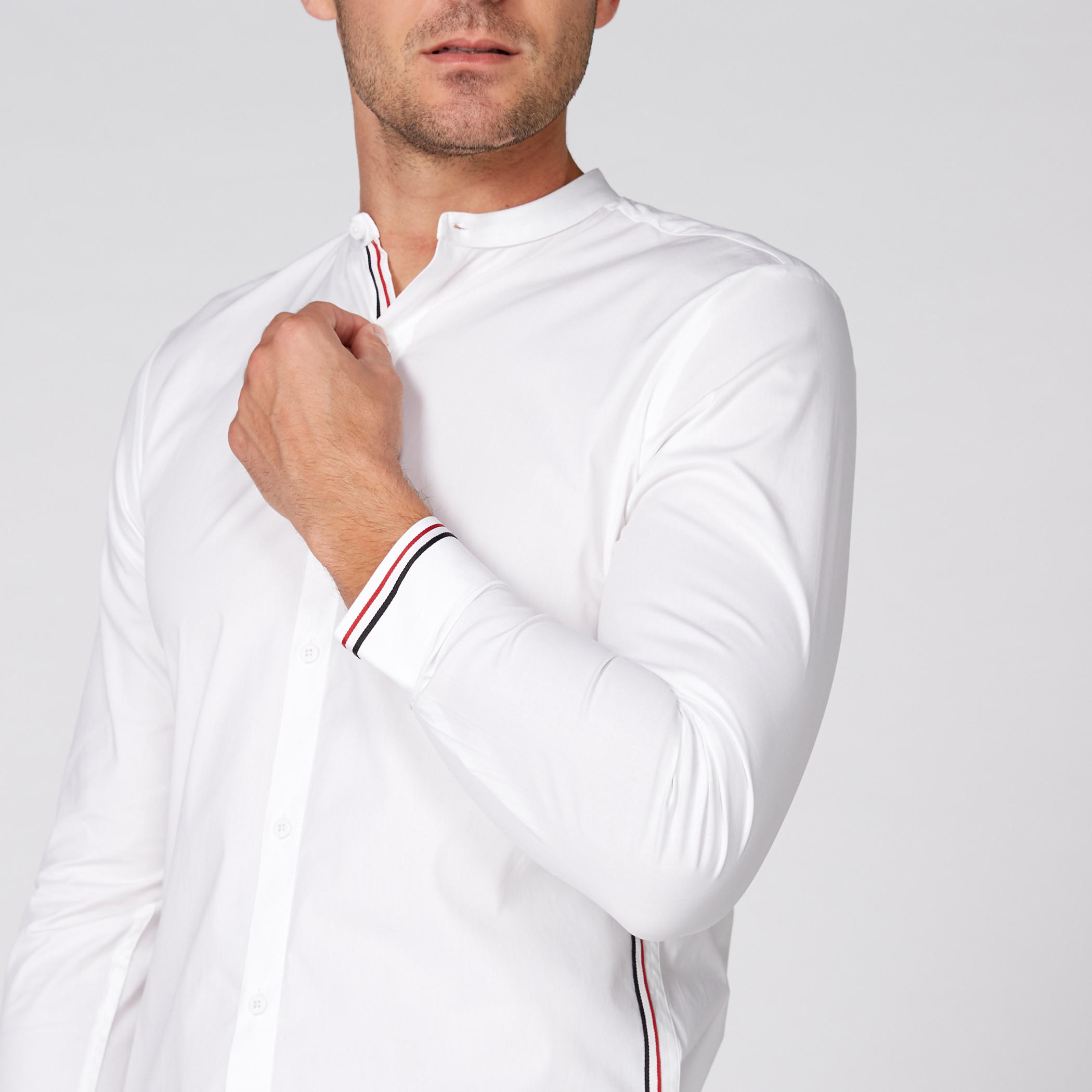 قميص بأكمام طويلة وياقة ماندارين وأزرار من لوم-men-clothing-shirts-image-1