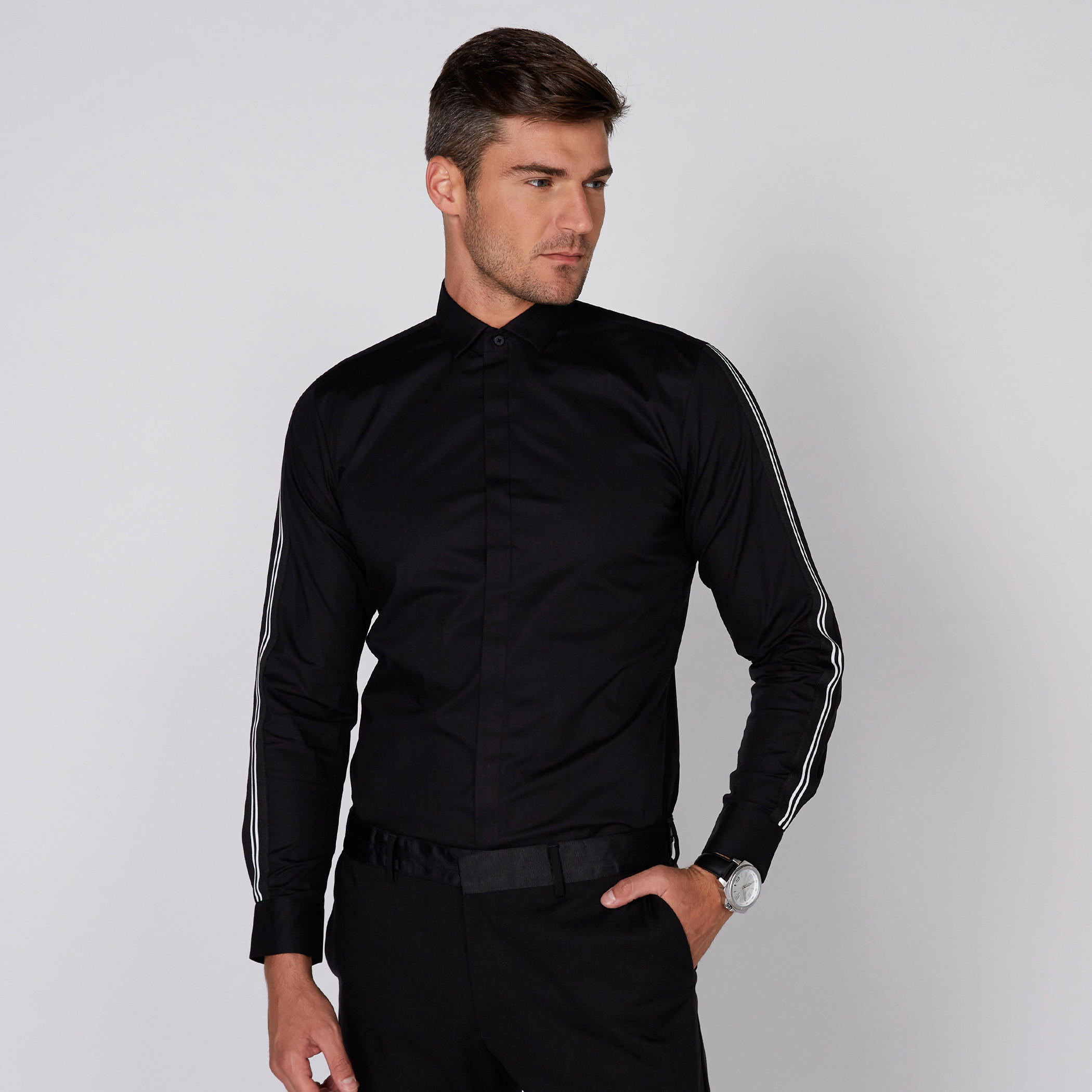 قميص بأكمام طويلة وأزرار من لوم-men-clothing-shirts-image-1