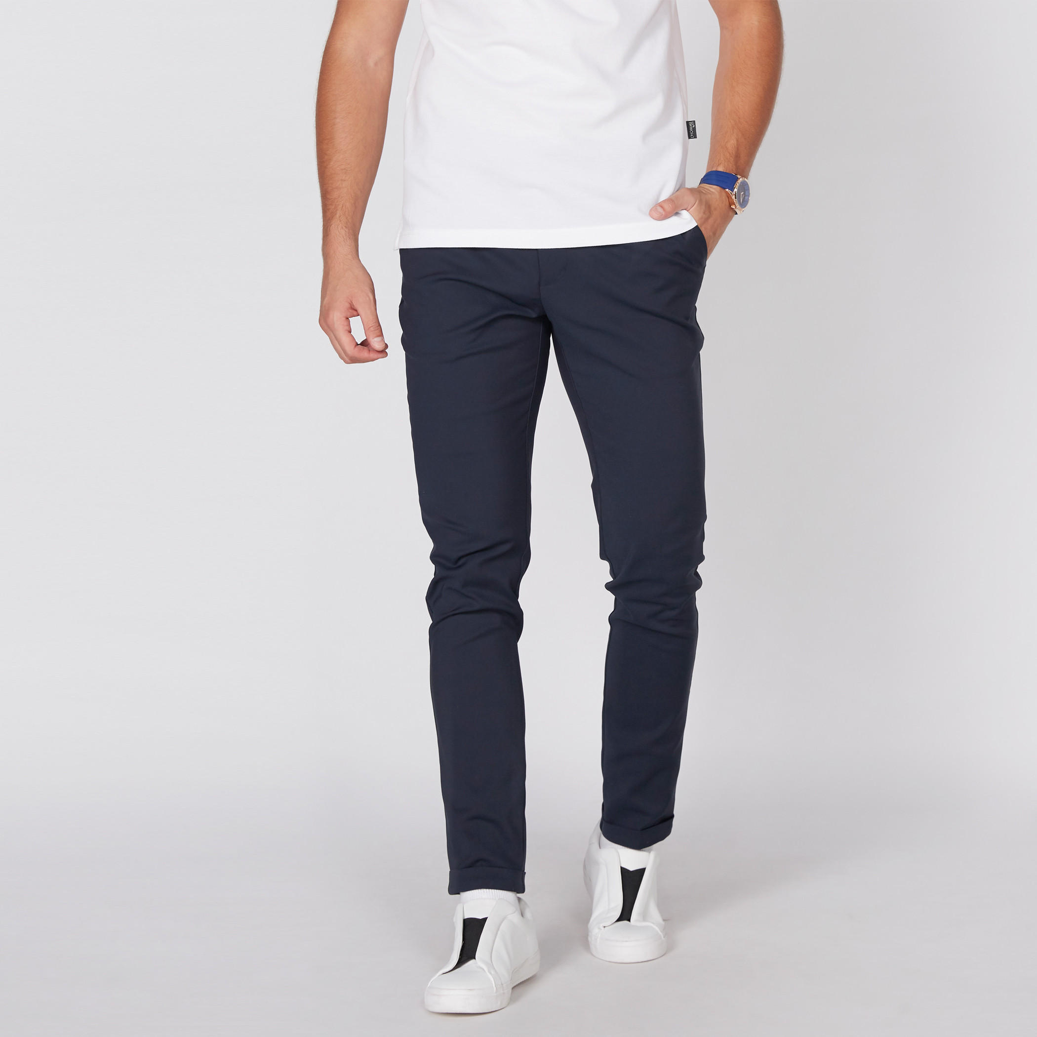 بنطال طويل بقصّة مطابقة للجسم وجيوب من لوم-men-clothing-bottoms-trousersandchinos-trousers-image-5